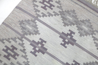 Vintage Swedish Kilim Rug, 200 × 136 cm (circa 1950s–1960s)