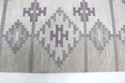 Vintage Swedish Kilim Rug, 200 × 136 cm (circa 1950s–1960s)