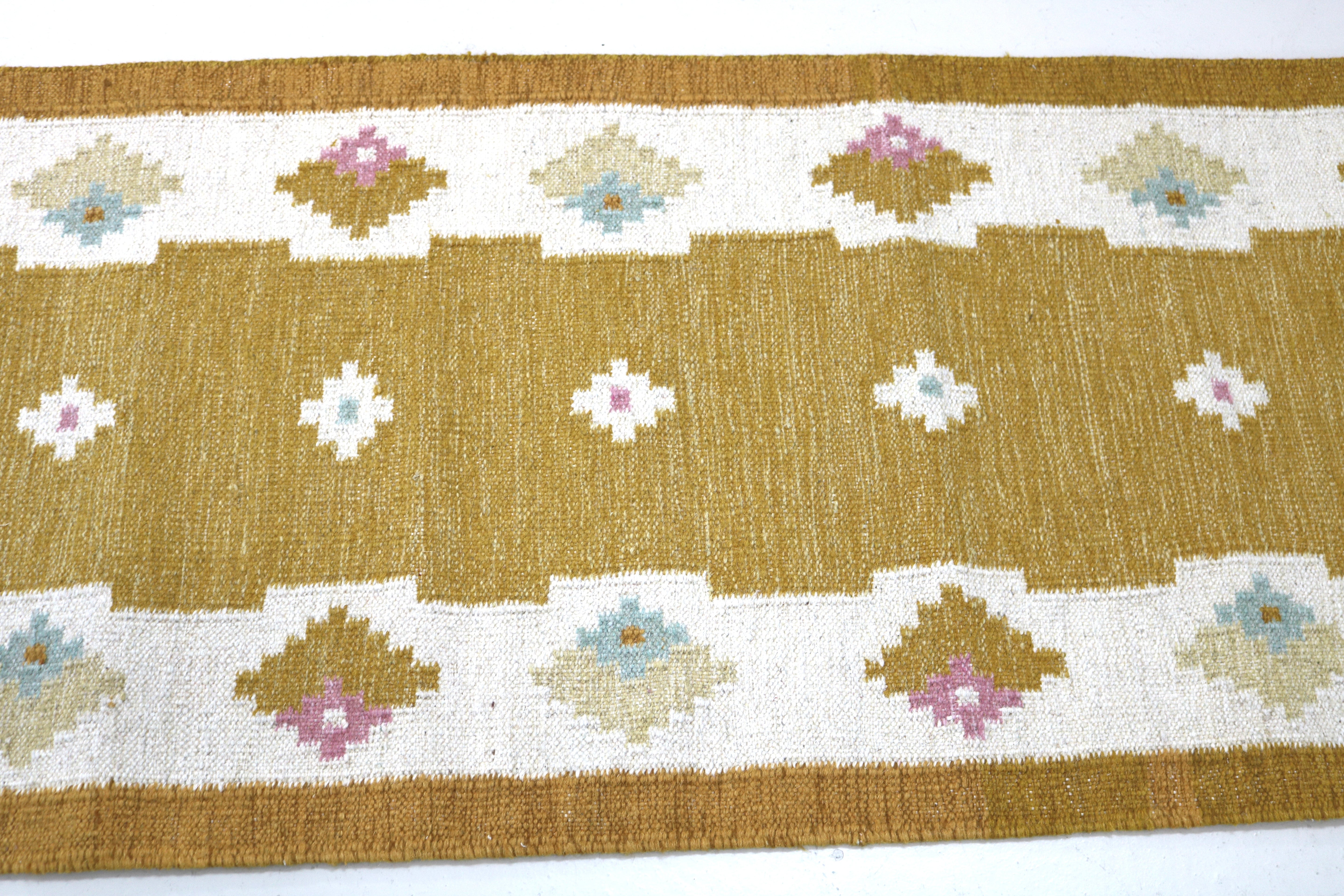 Vintage Swedish Kilim Runner, 350 × 81 cm (circa 1950s–1960s)