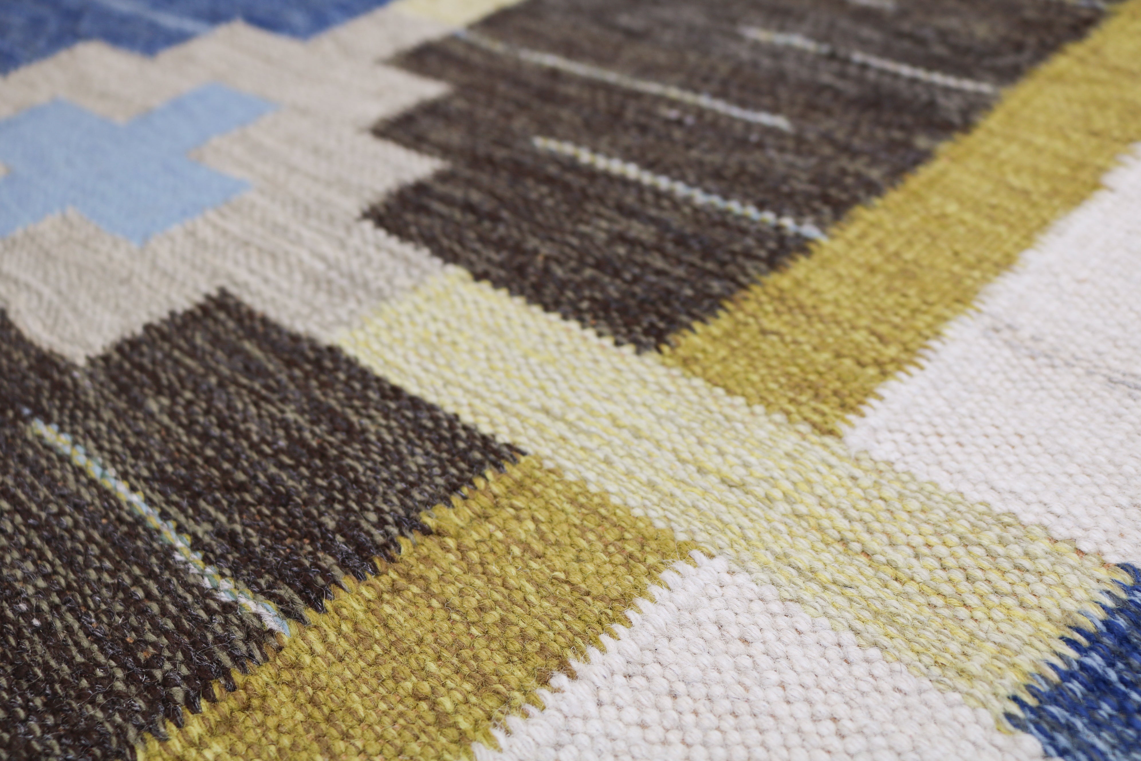 Vintage Swedish kilim rug 188 × 137 cm, handwoven wool Scandinavian flatweave 10