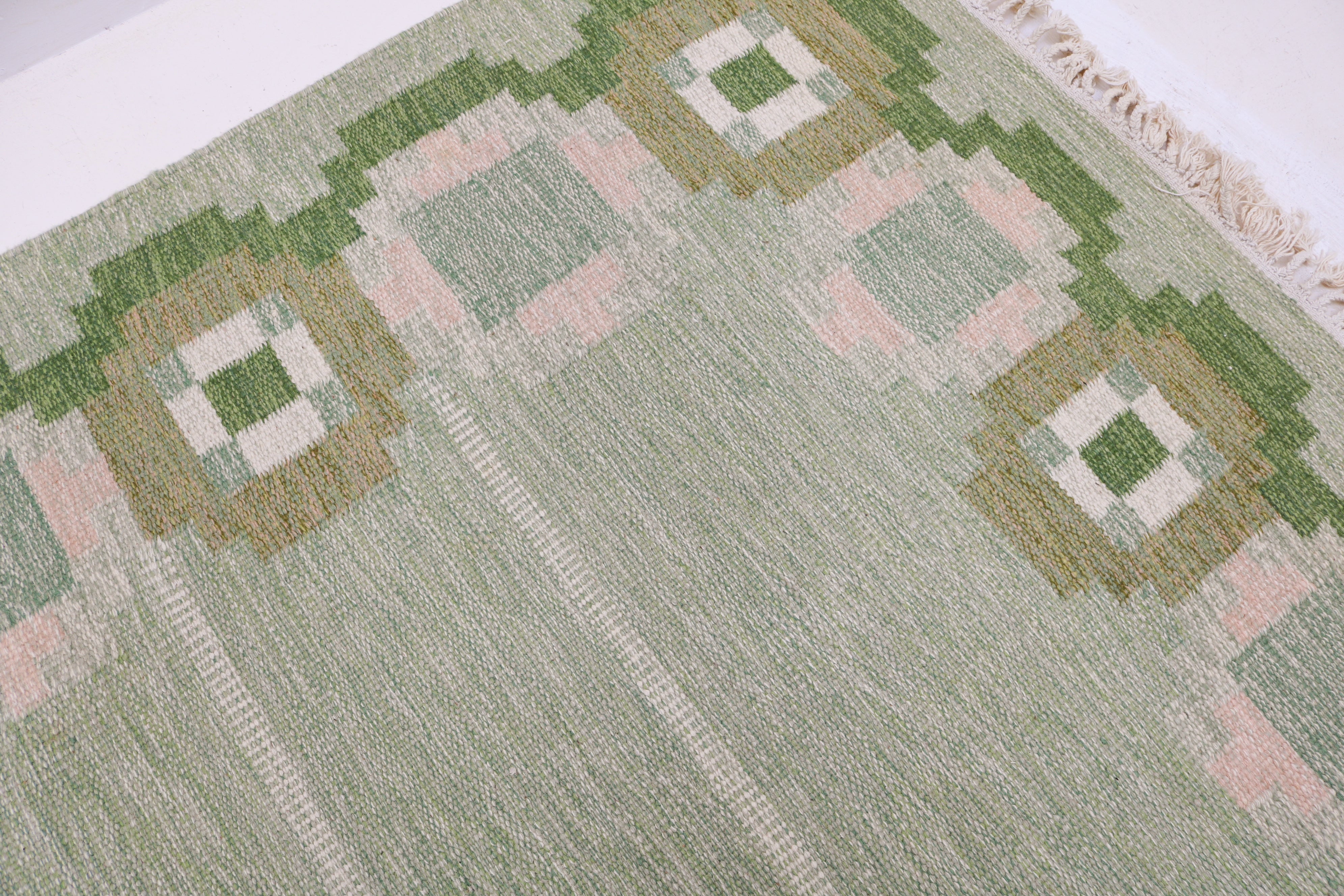 Vintage Swedish kilim rug 188 × 137 cm, handwoven wool Scandinavian flatweave 8