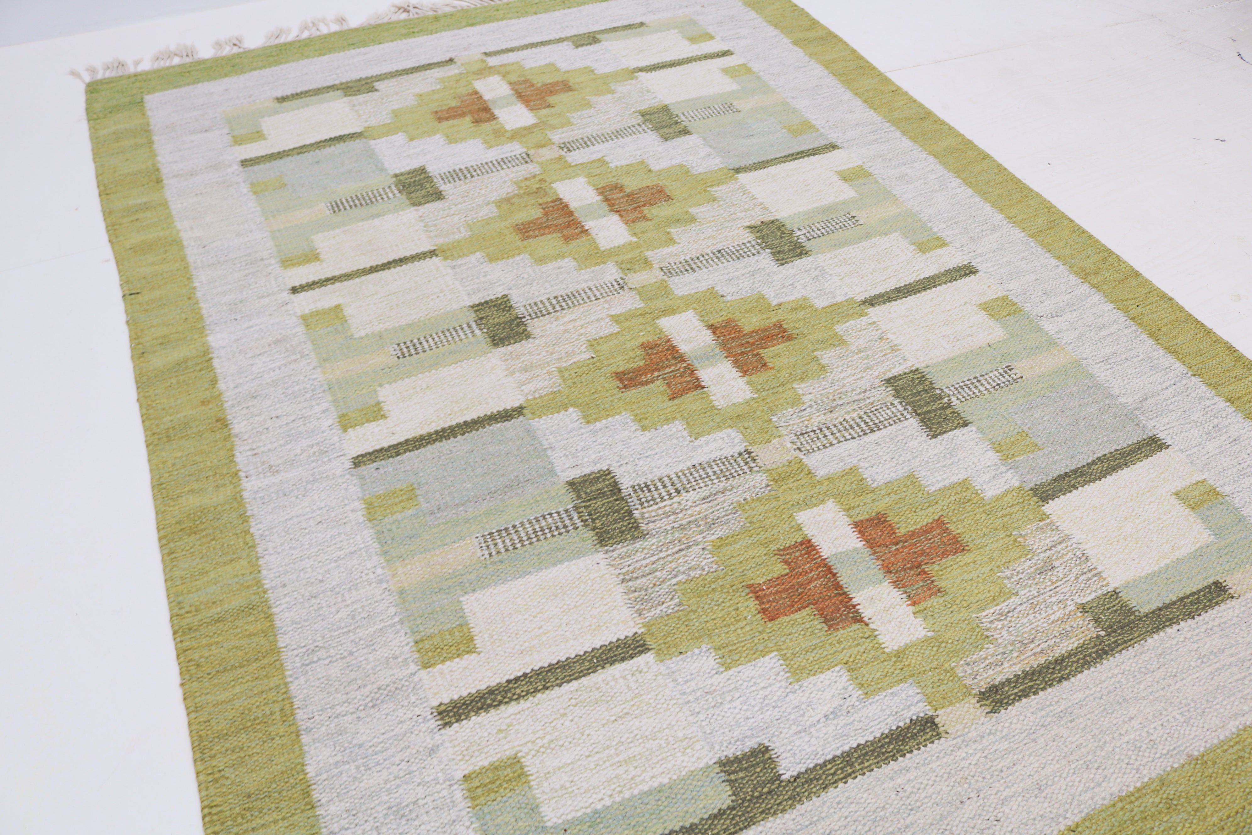 Vintage Swedish kilim rug 188 × 137 cm, handwoven wool Scandinavian flatweave 7