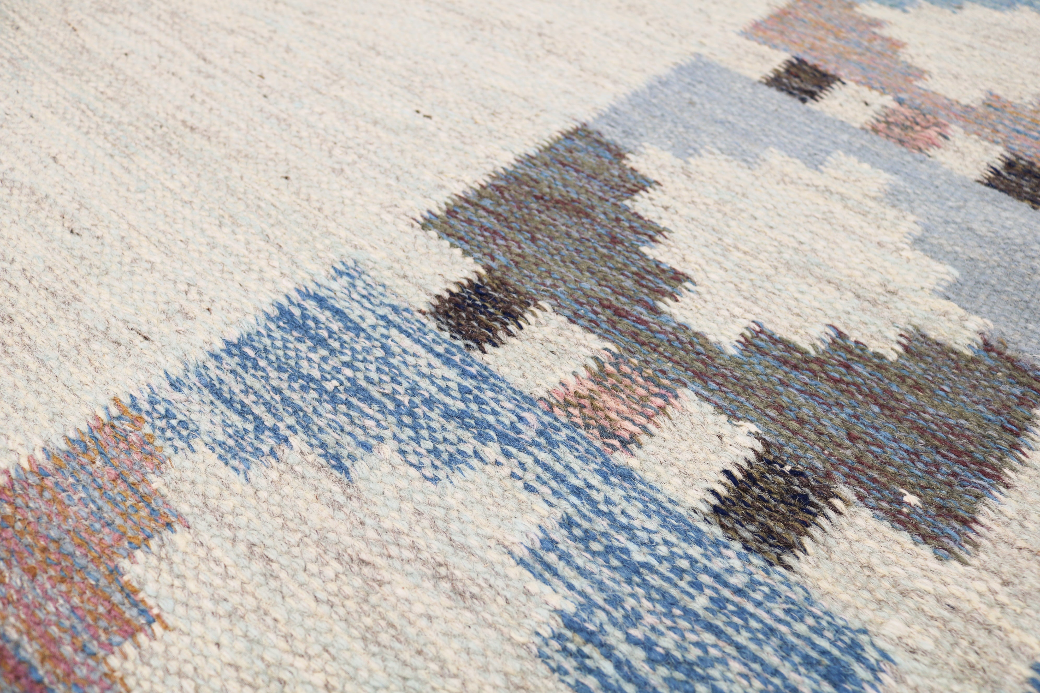 Vintage Swedish kilim rug 188 × 137 cm, handwoven wool Scandinavian flatweave 6