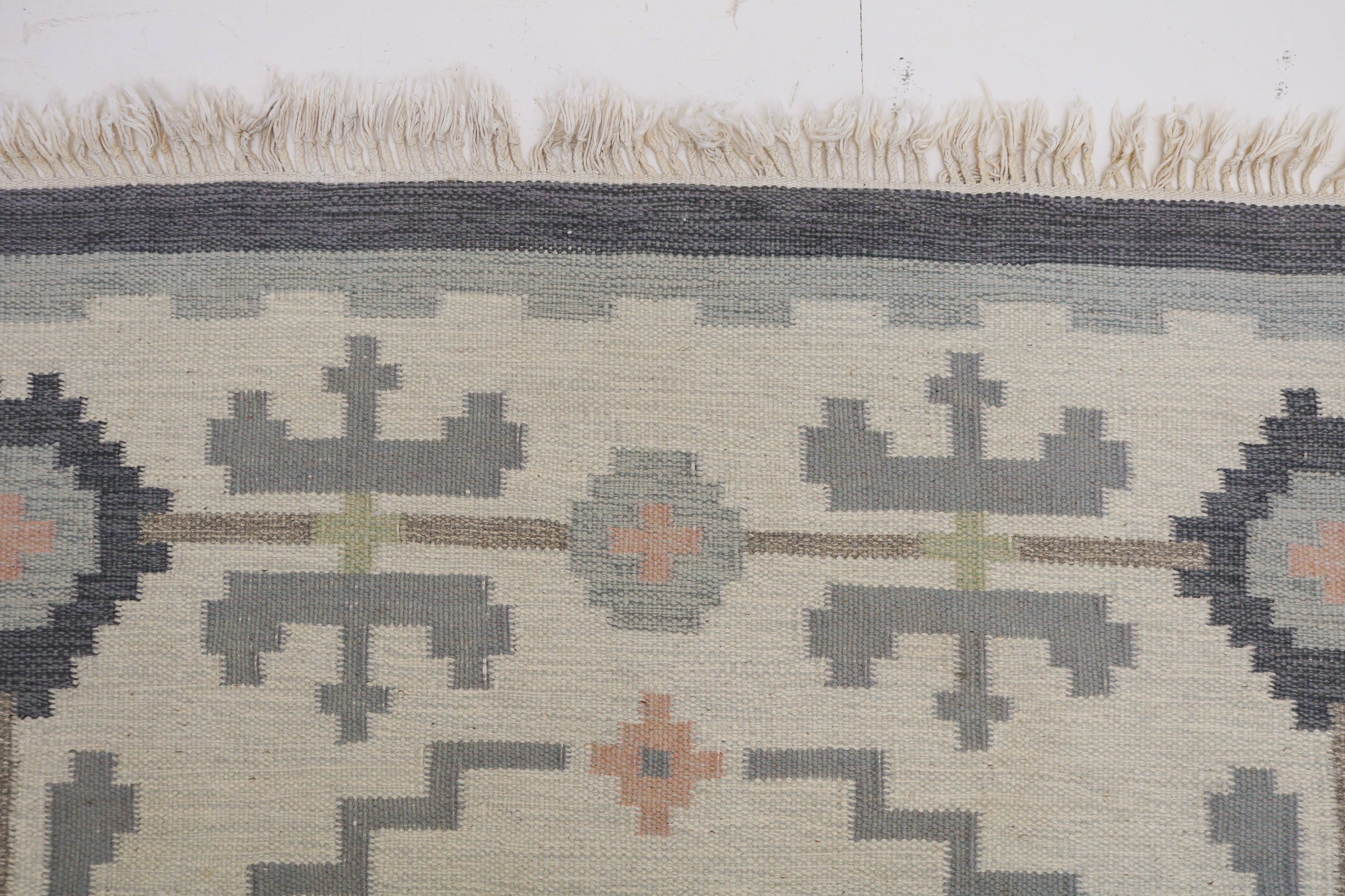 Vintage Swedish kilim rug 188 × 137 cm, handwoven wool Scandinavian flatweave 6