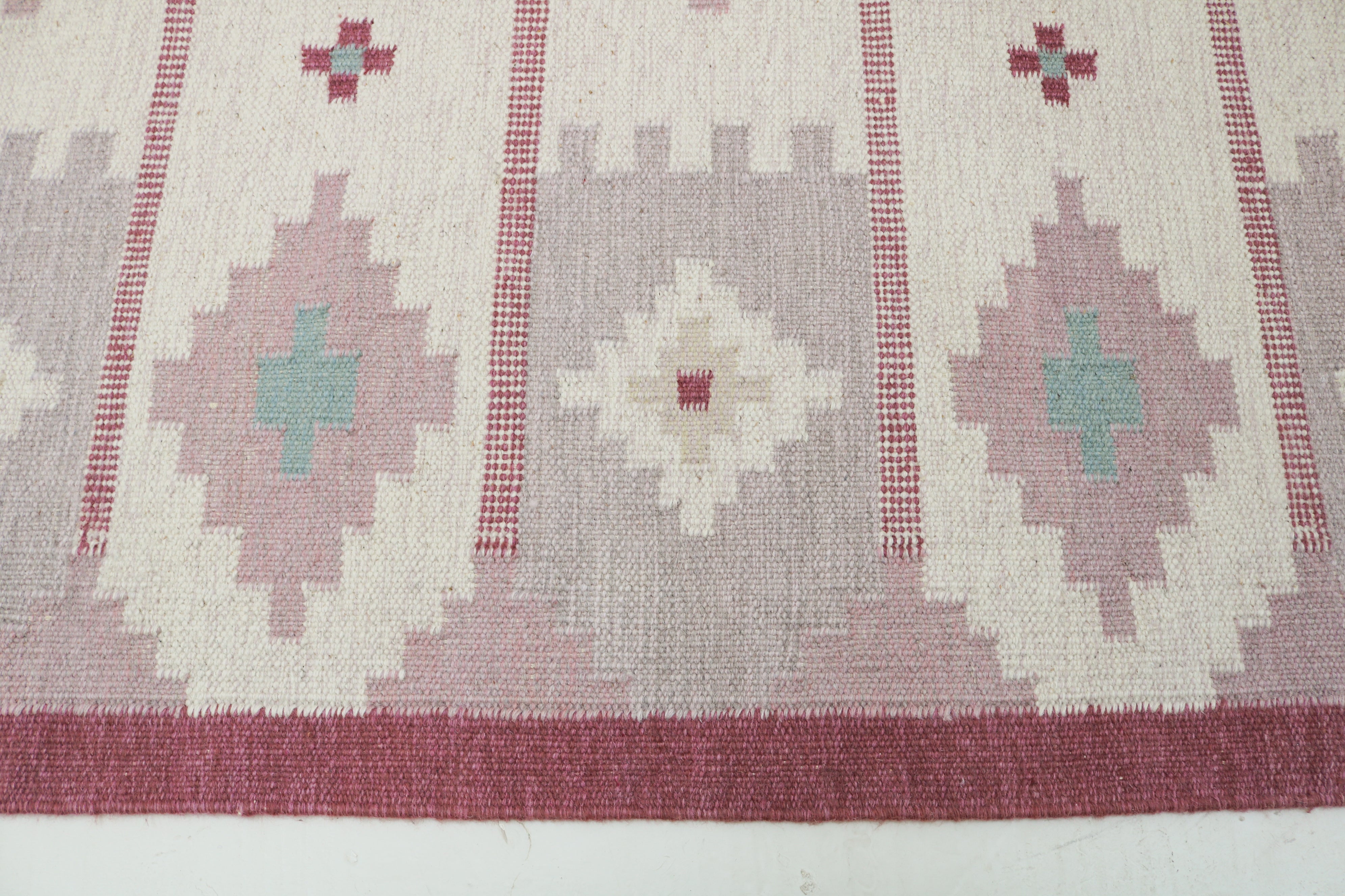 Vintage Swedish kilim rug 188 × 137 cm, handwoven wool Scandinavian flatweave 8