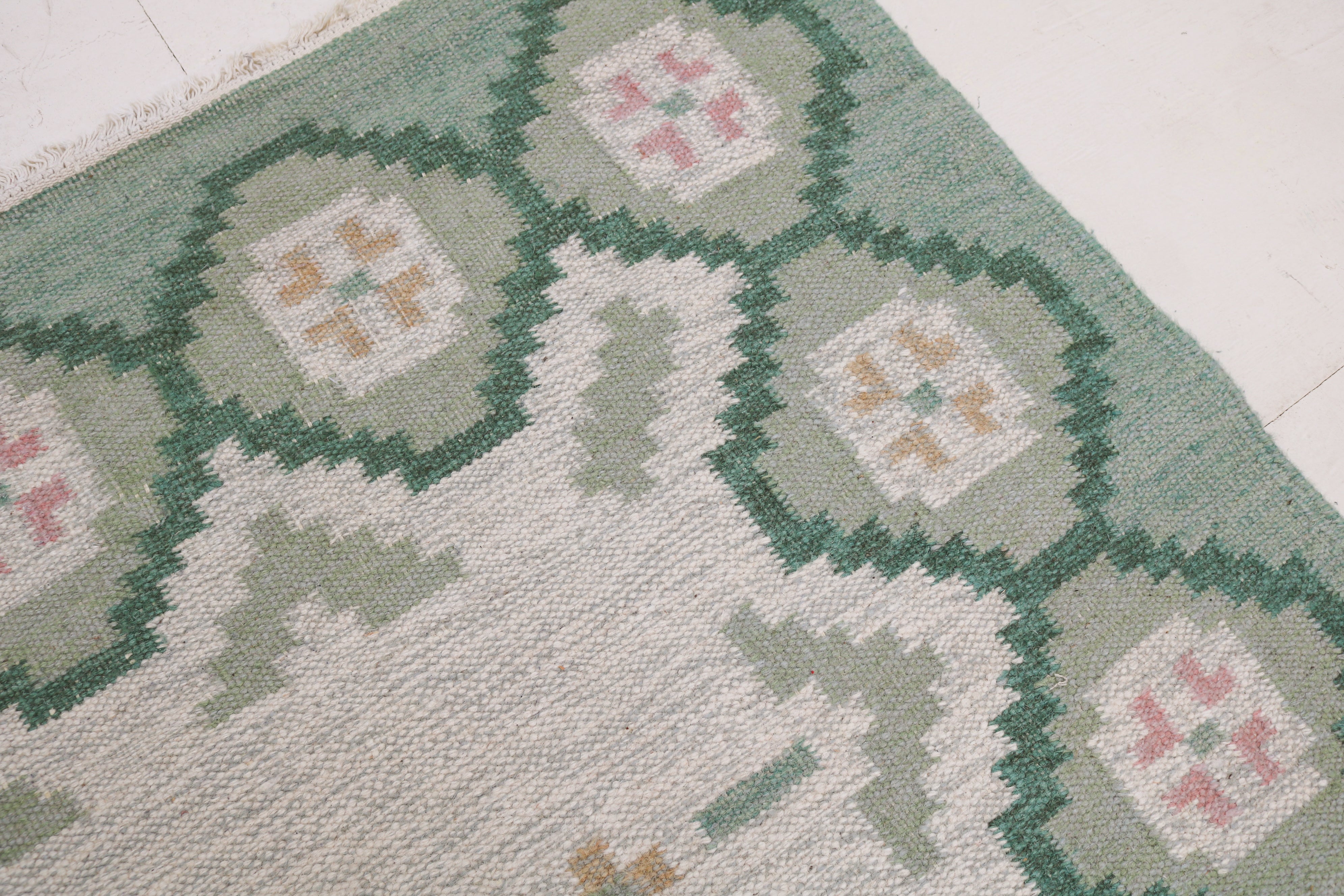 Vintage Swedish kilim rug 188 × 137 cm, handwoven wool Scandinavian flatweave 7