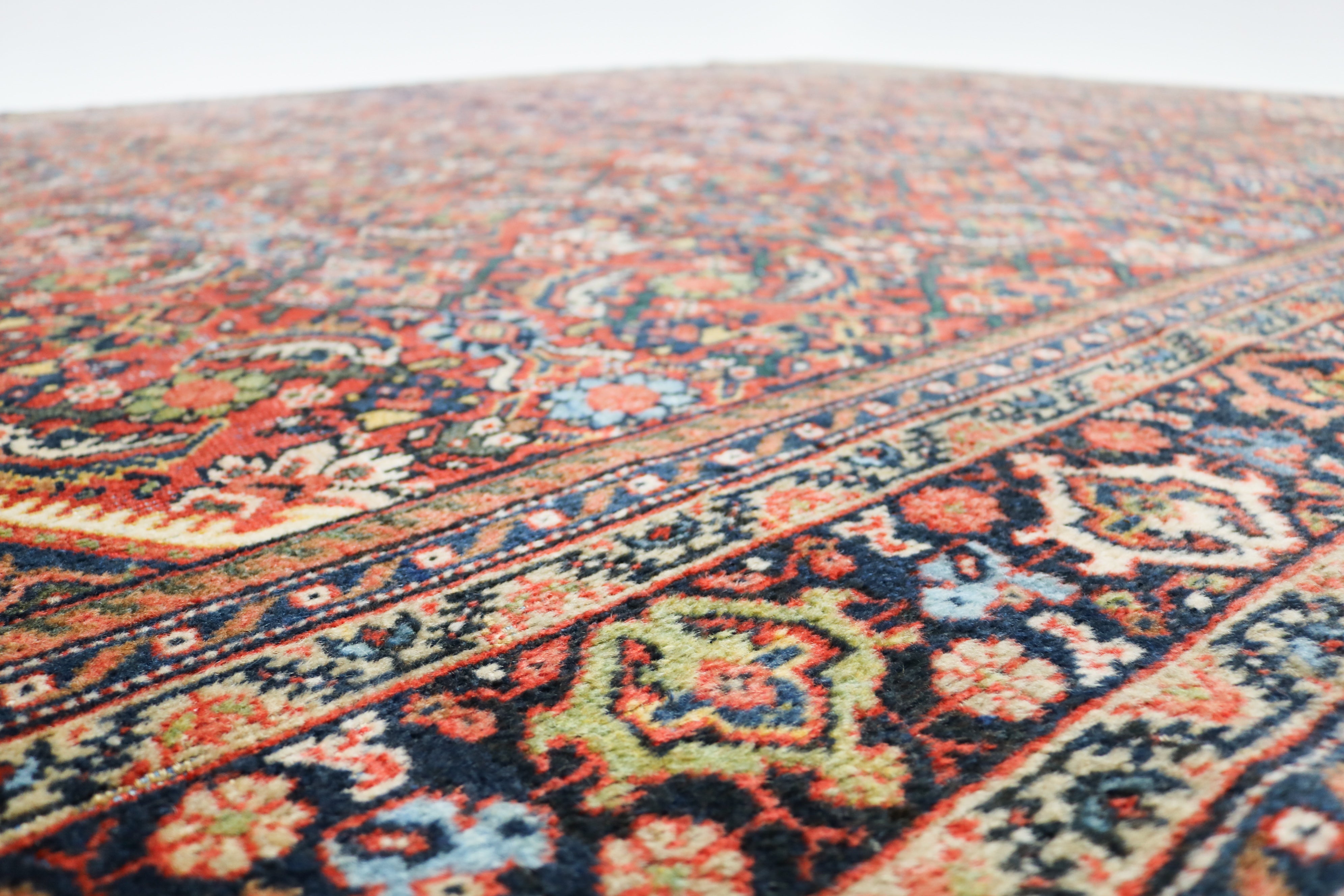 Antique Persian Mahal rug 380 × 278 cm, hand-knotted in wool, circa 1920