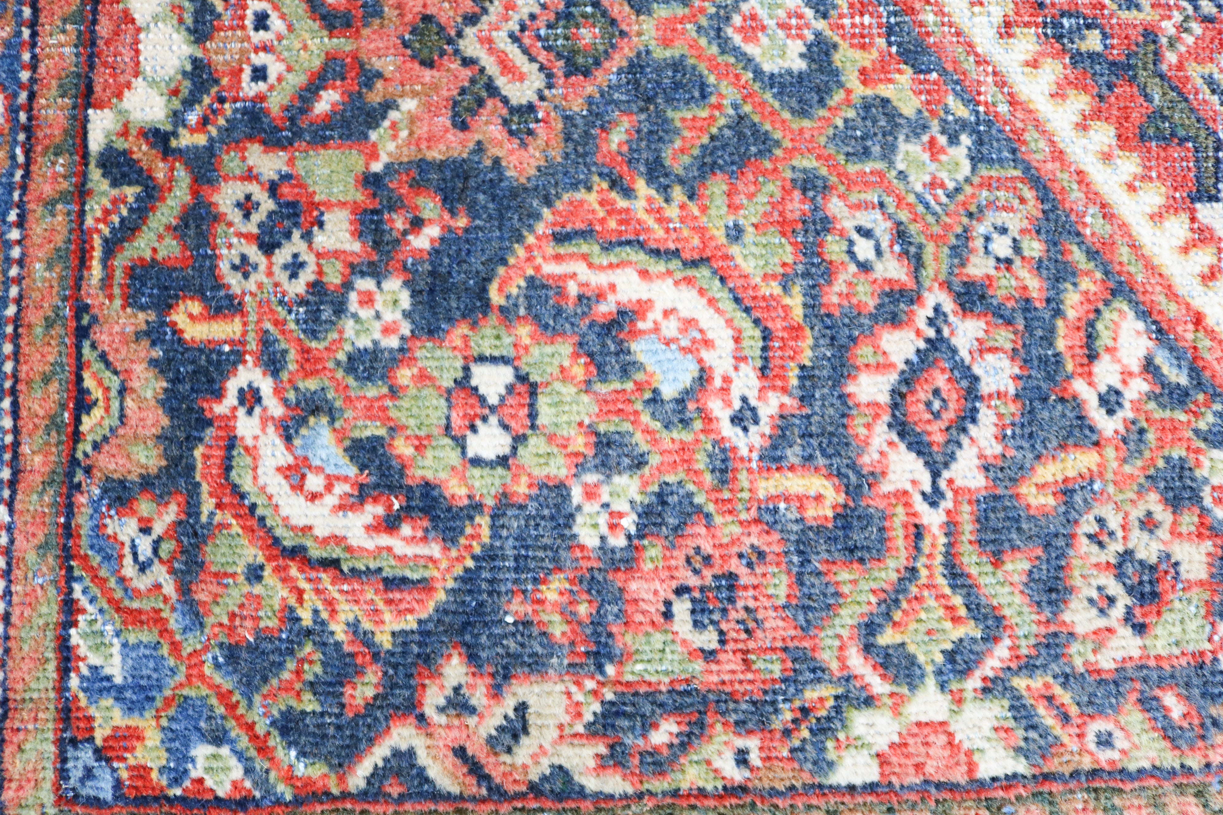 Antique Persian Mahal rug 380 × 278 cm, hand-knotted in wool, circa 1920