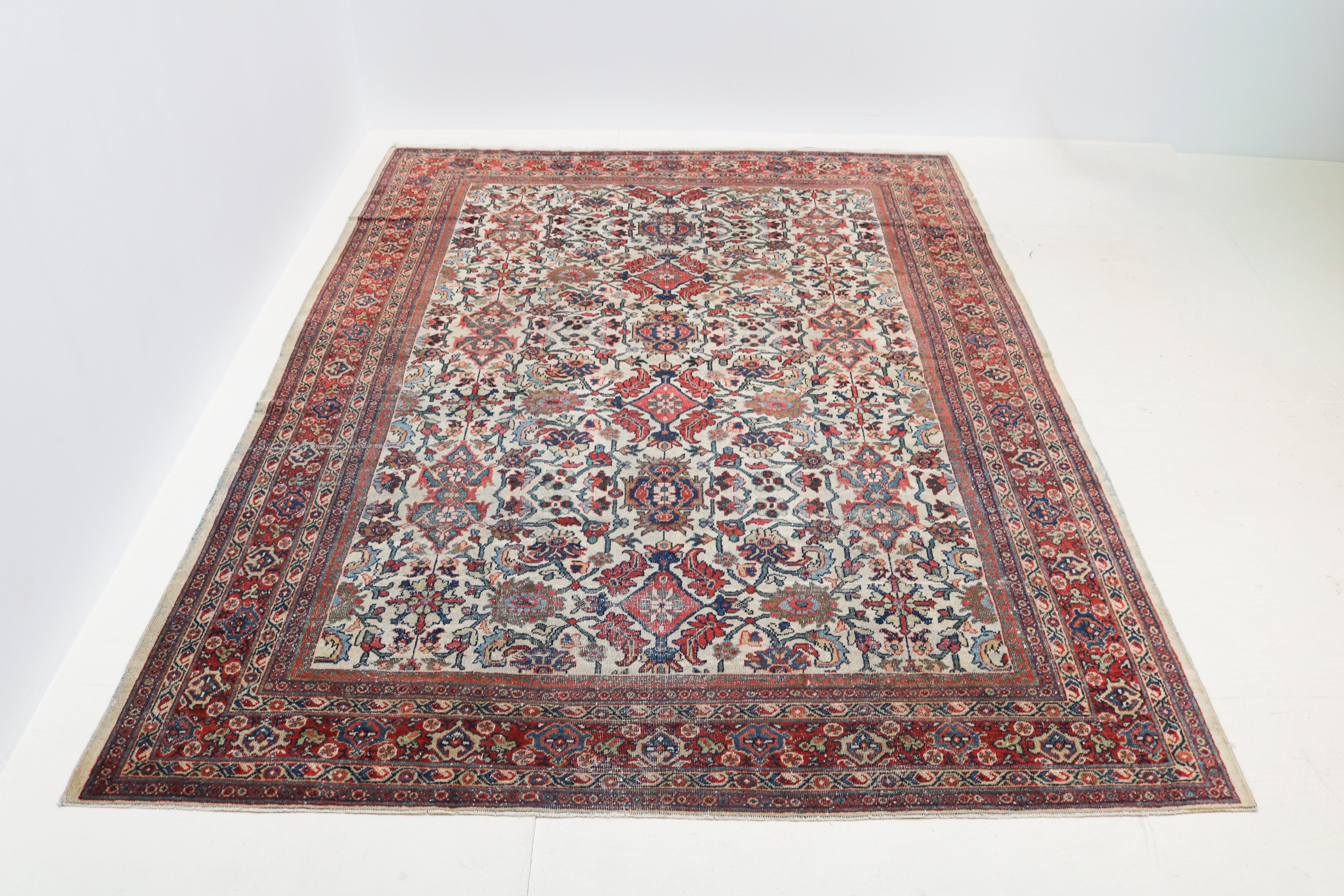 Antique Persian Mahal rug 350 × 256 cm, hand-knotted in wool, circa 1920