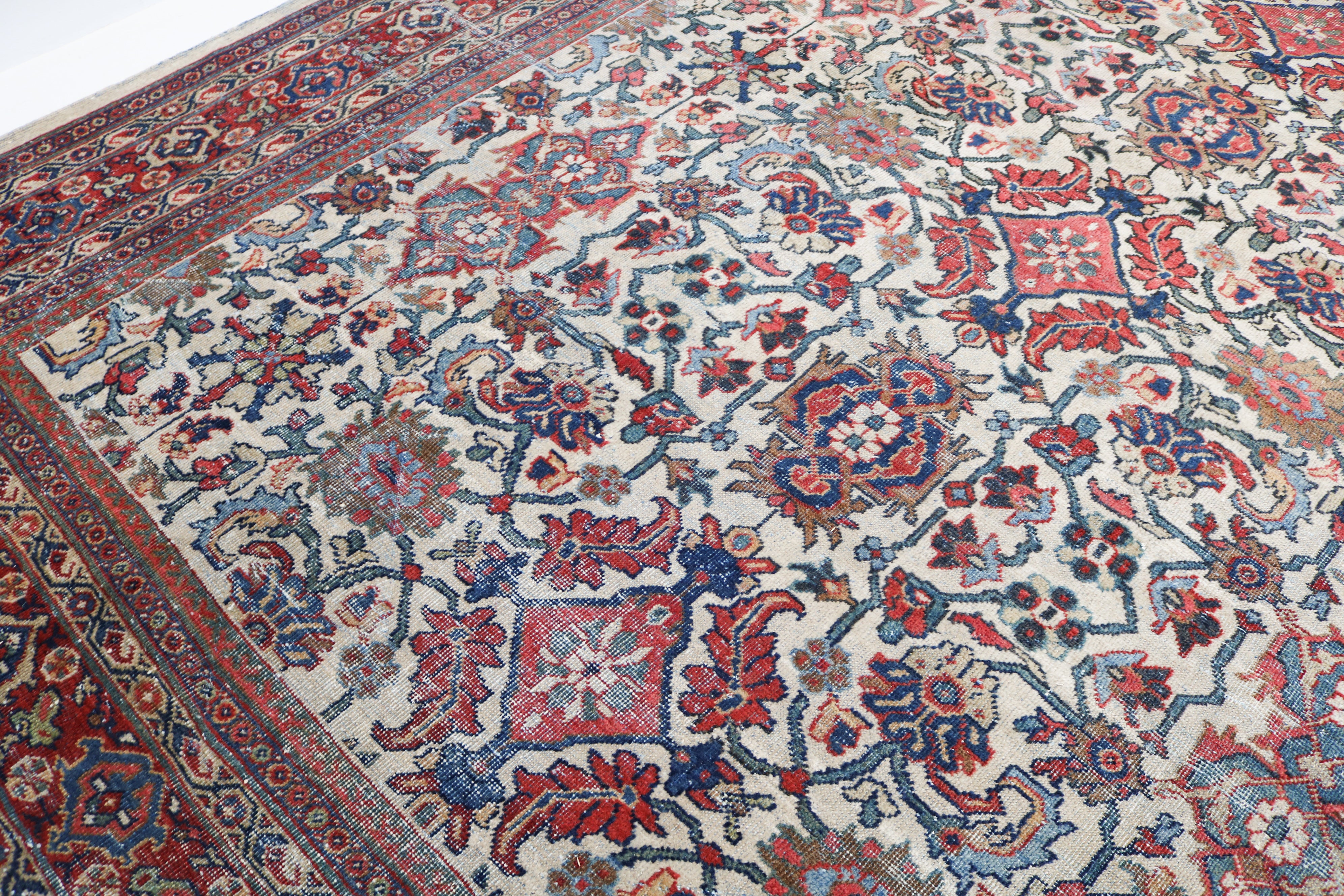 Antique Persian Mahal rug 350 × 256 cm, hand-knotted in wool, circa 1920