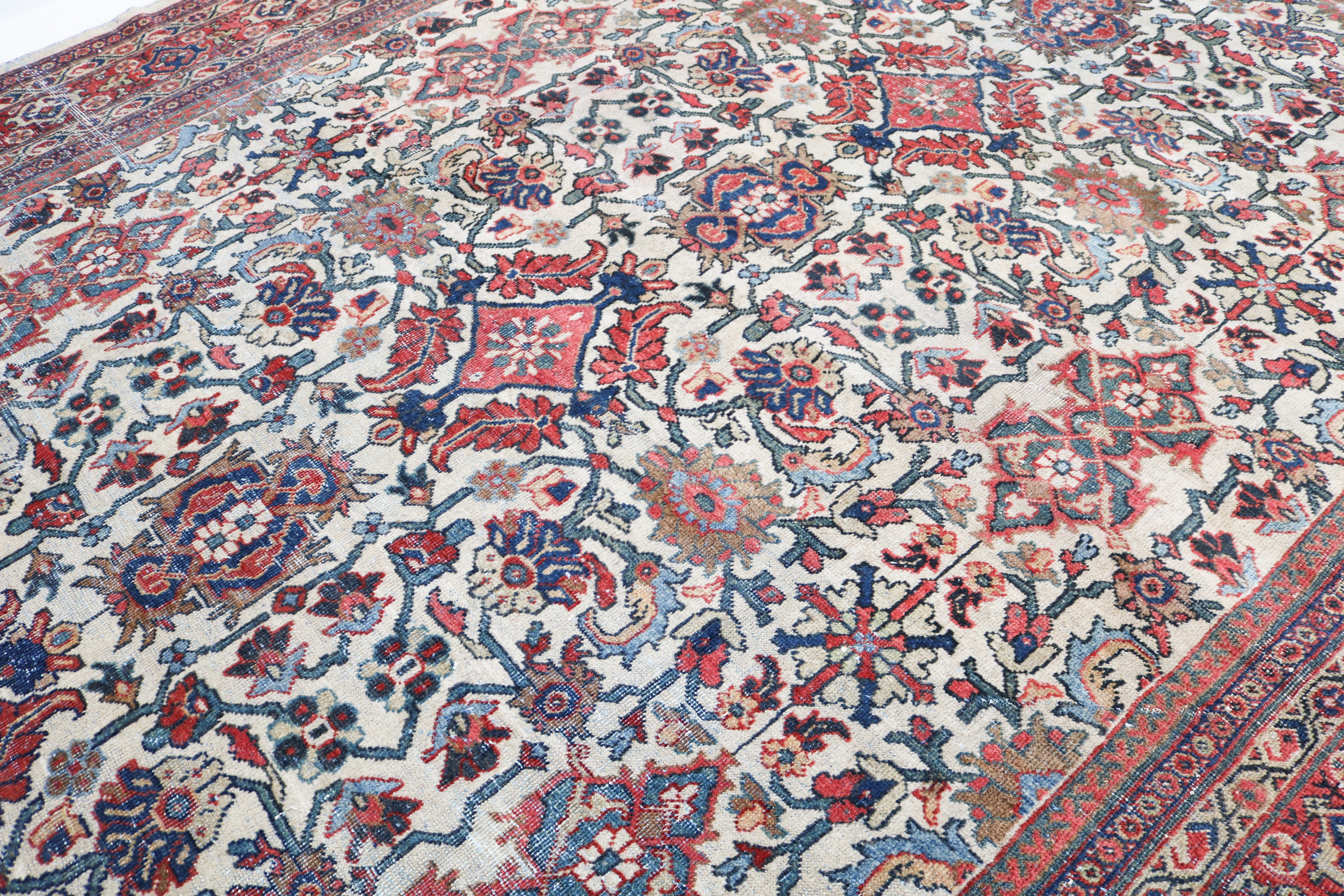 Antique Persian Mahal rug 350 × 256 cm, hand-knotted in wool, circa 1920