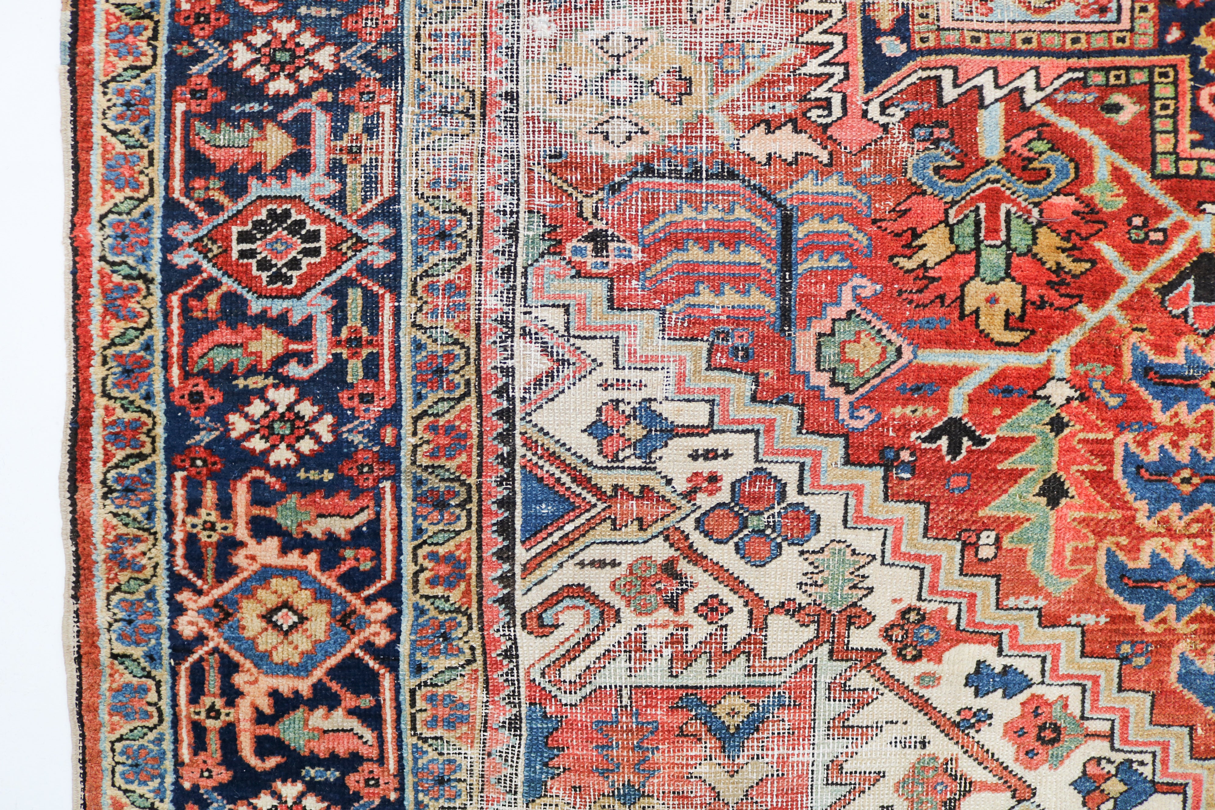 Antique Persian Heriz rug 335 × 266 cm, hand-knotted in wool, circa 1910