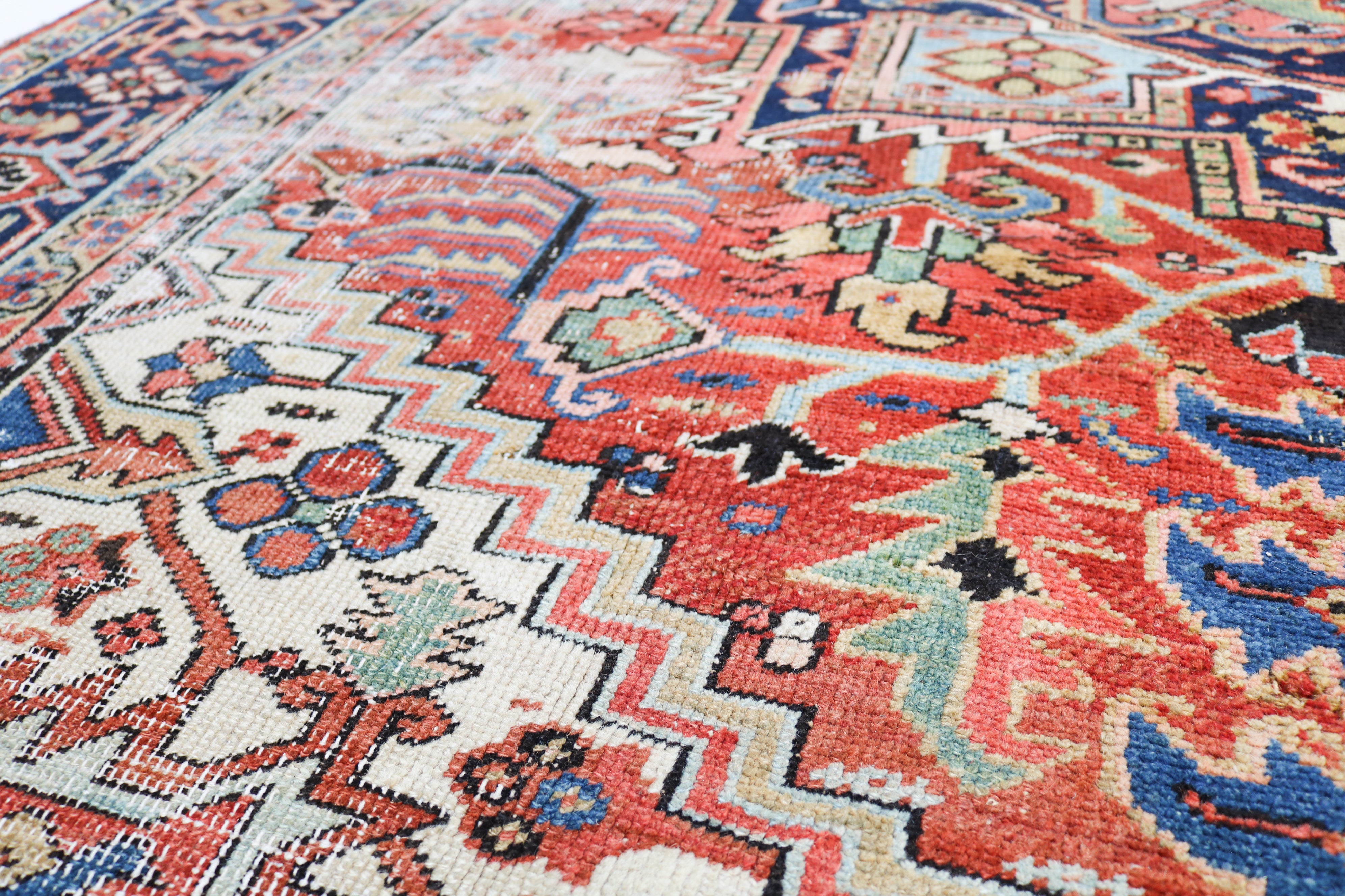 Antique Persian Heriz rug 335 × 266 cm, hand-knotted in wool, circa 1910