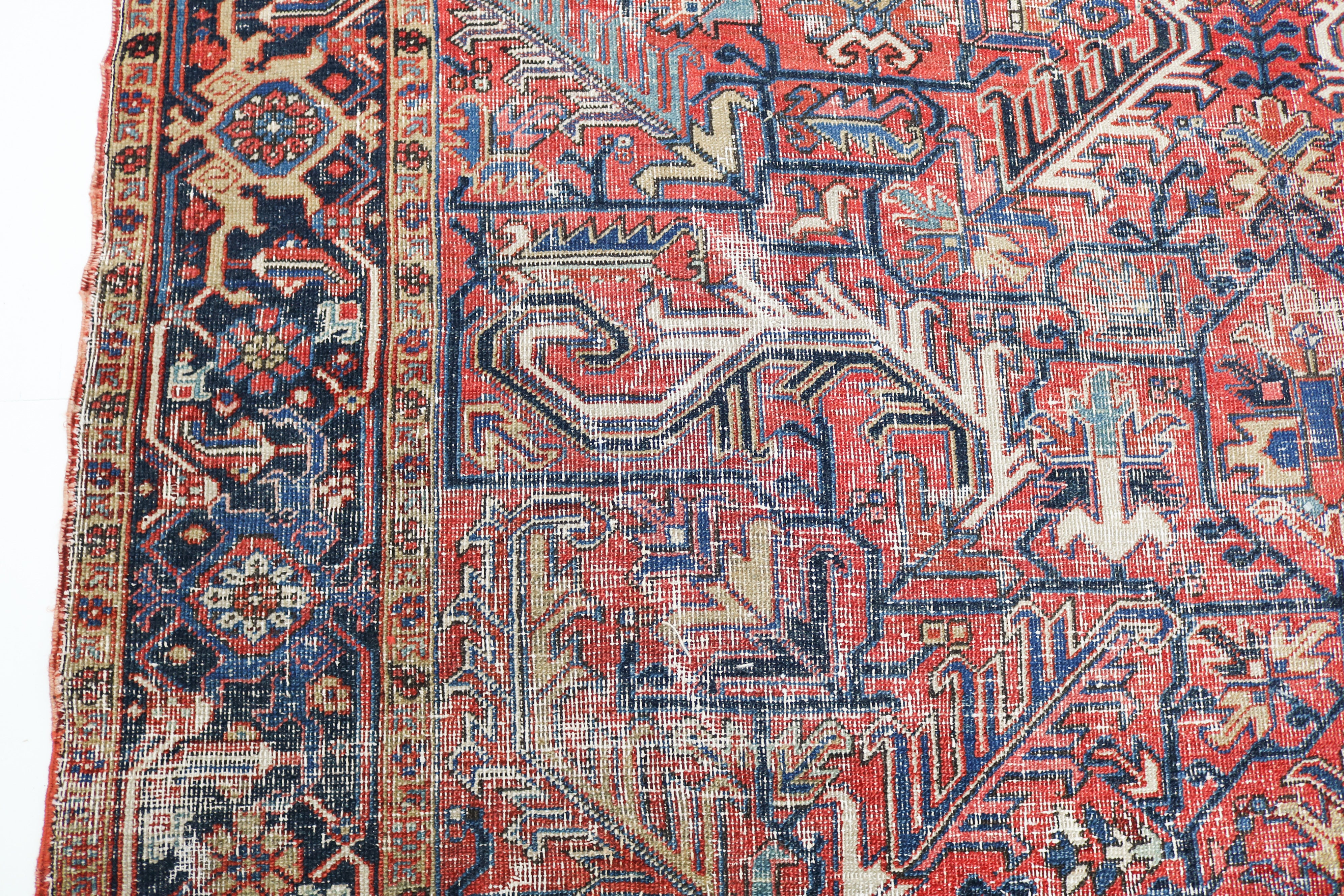 Antique Persian Heriz rug 303 × 225 cm, hand-knotted in wool, circa 1920