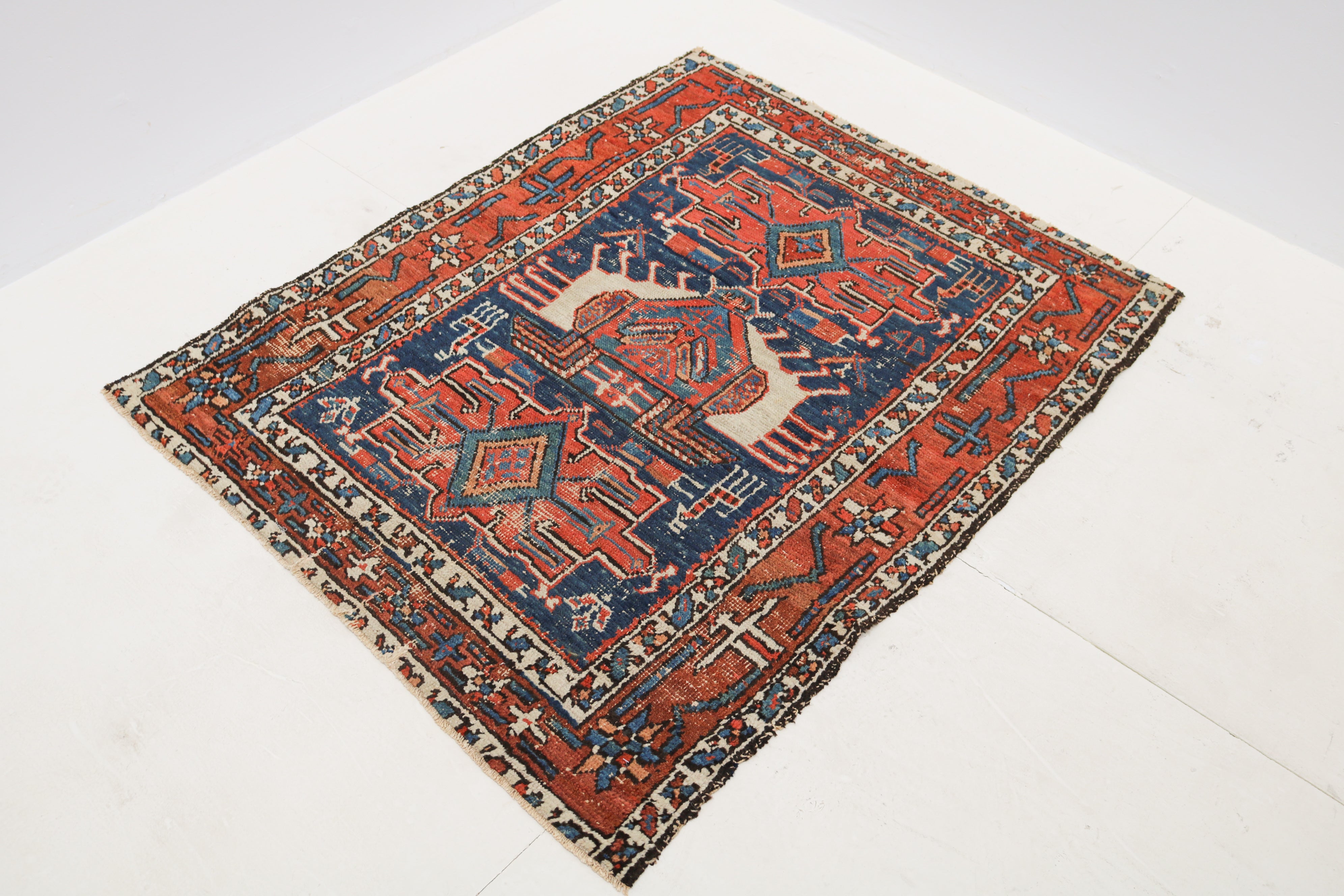 Antique Persian Bakhshayesh rug circa 1900, hand-knotted in wool with geometric design and naturally aged character