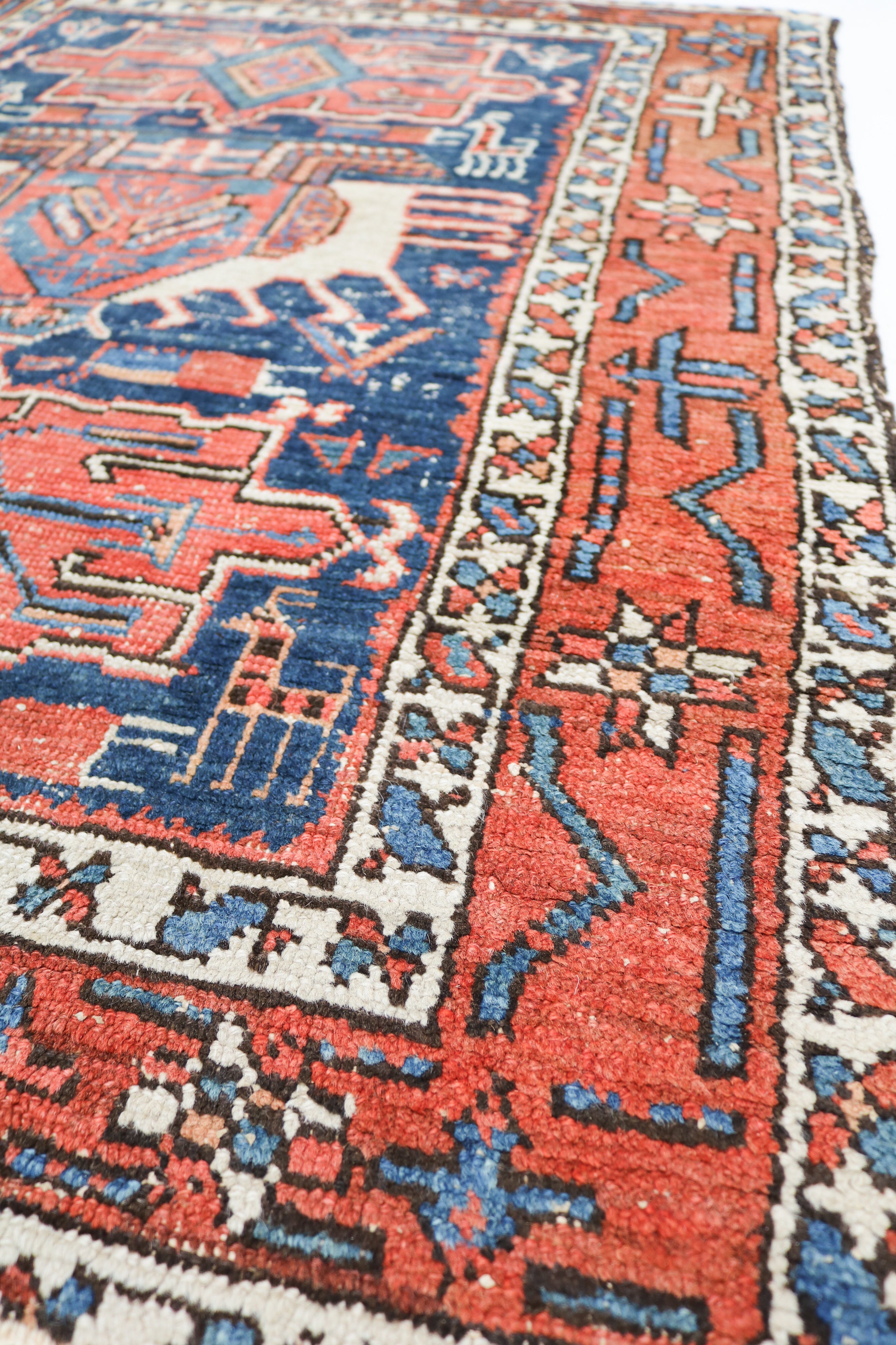Antique Persian Bakhshayesh rug circa 1900, hand-knotted in wool with geometric design and naturally aged character