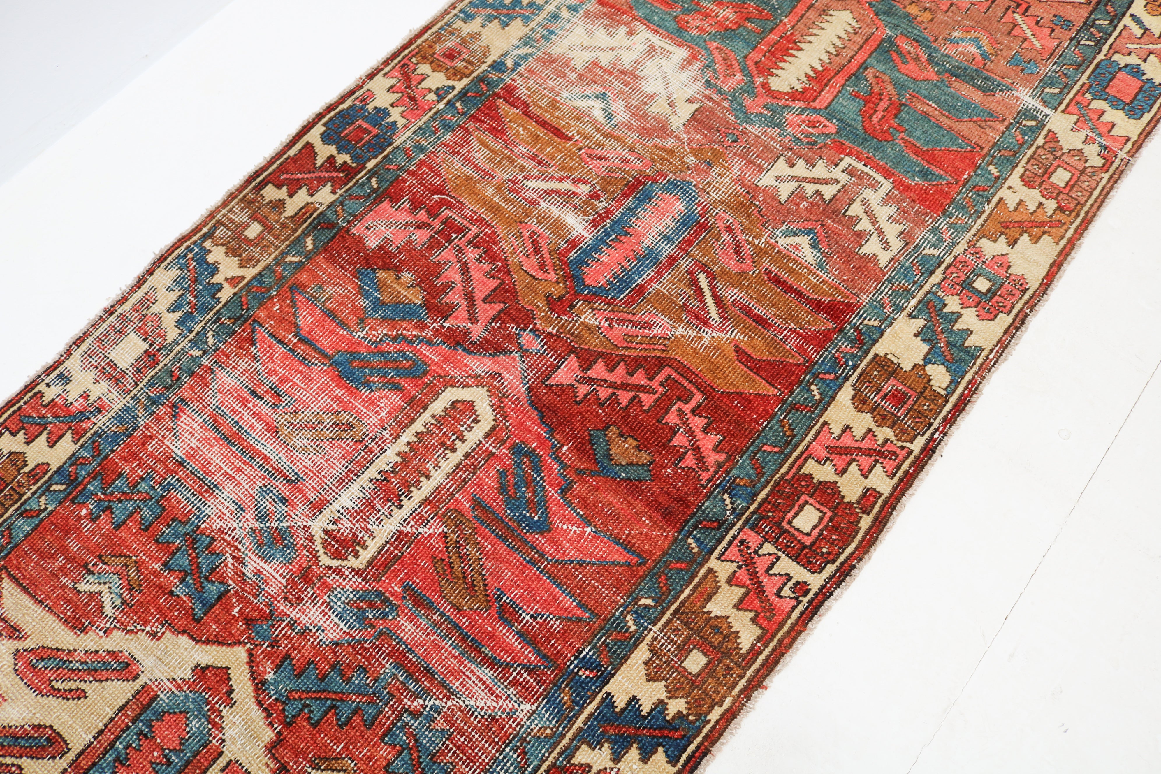 Antique Persian Bakhshayesh Runner 311 × 80 cm circa 1890