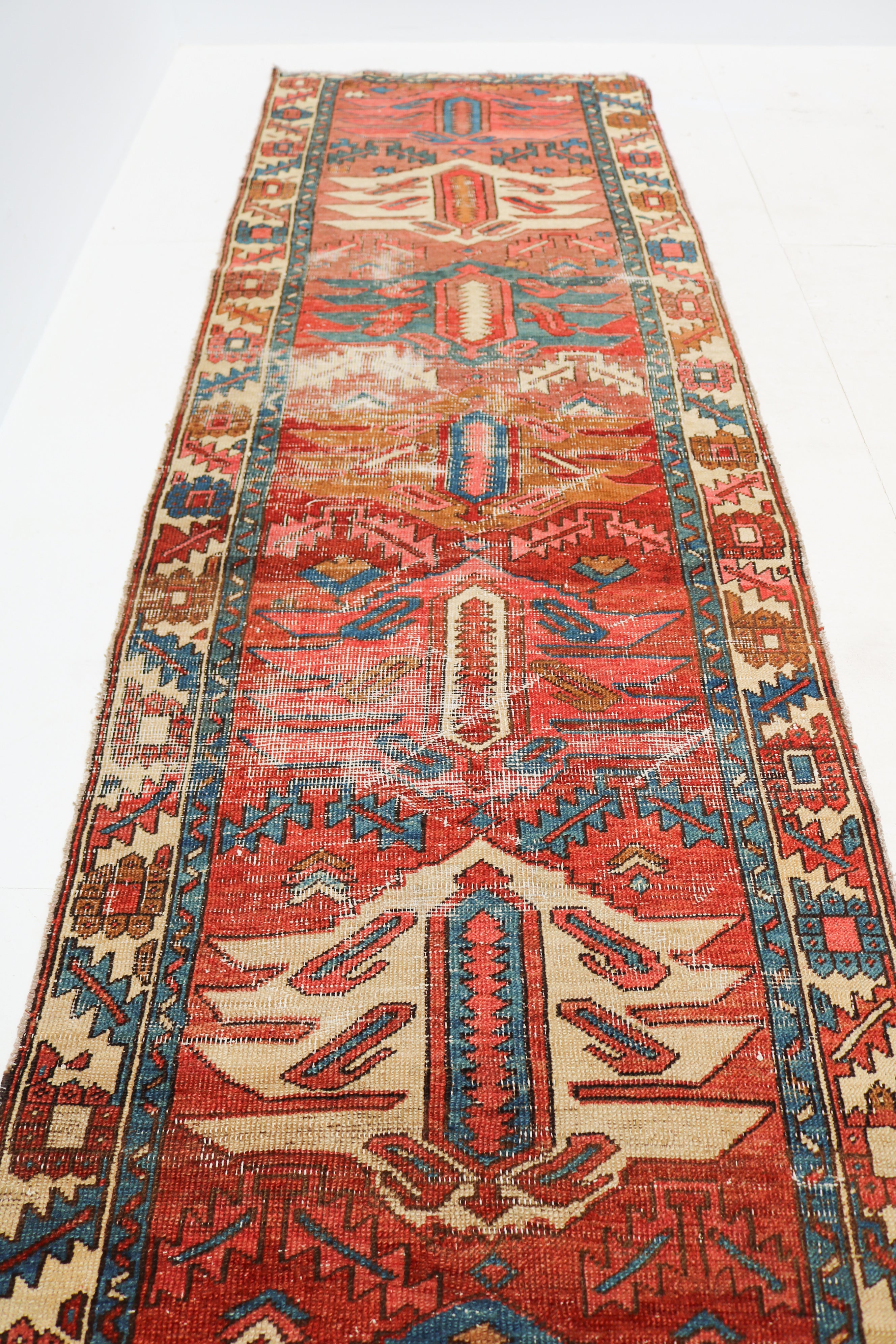 Antique Persian Bakhshayesh Runner 311 × 80 cm circa 1890