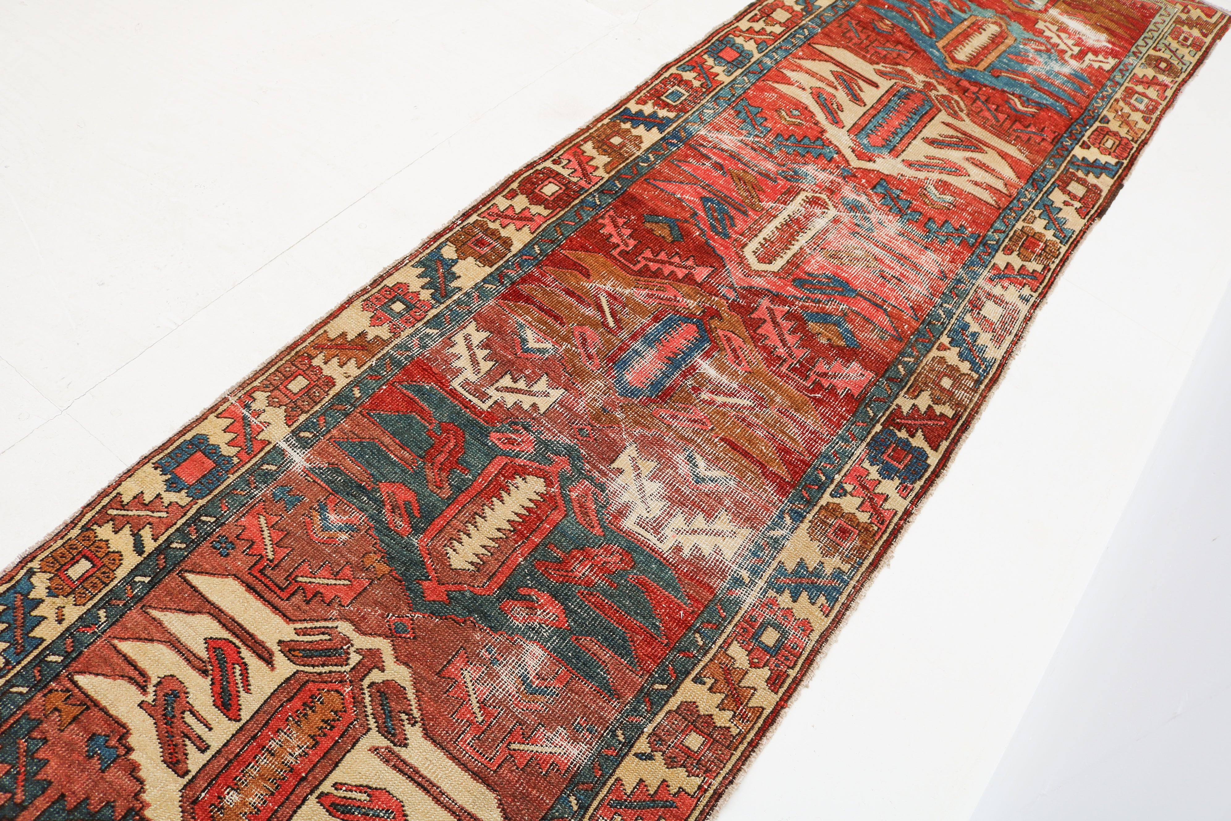 Antique Persian Bakhshayesh Runner 311 × 80 cm, circa 1890