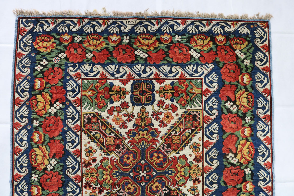 Antique Caucasian Zeichur runner - Hakiemie Rug Gallery