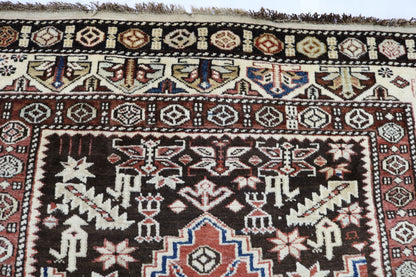 Antique Caucasian Shirwan rug - Hakiemie Rug Gallery