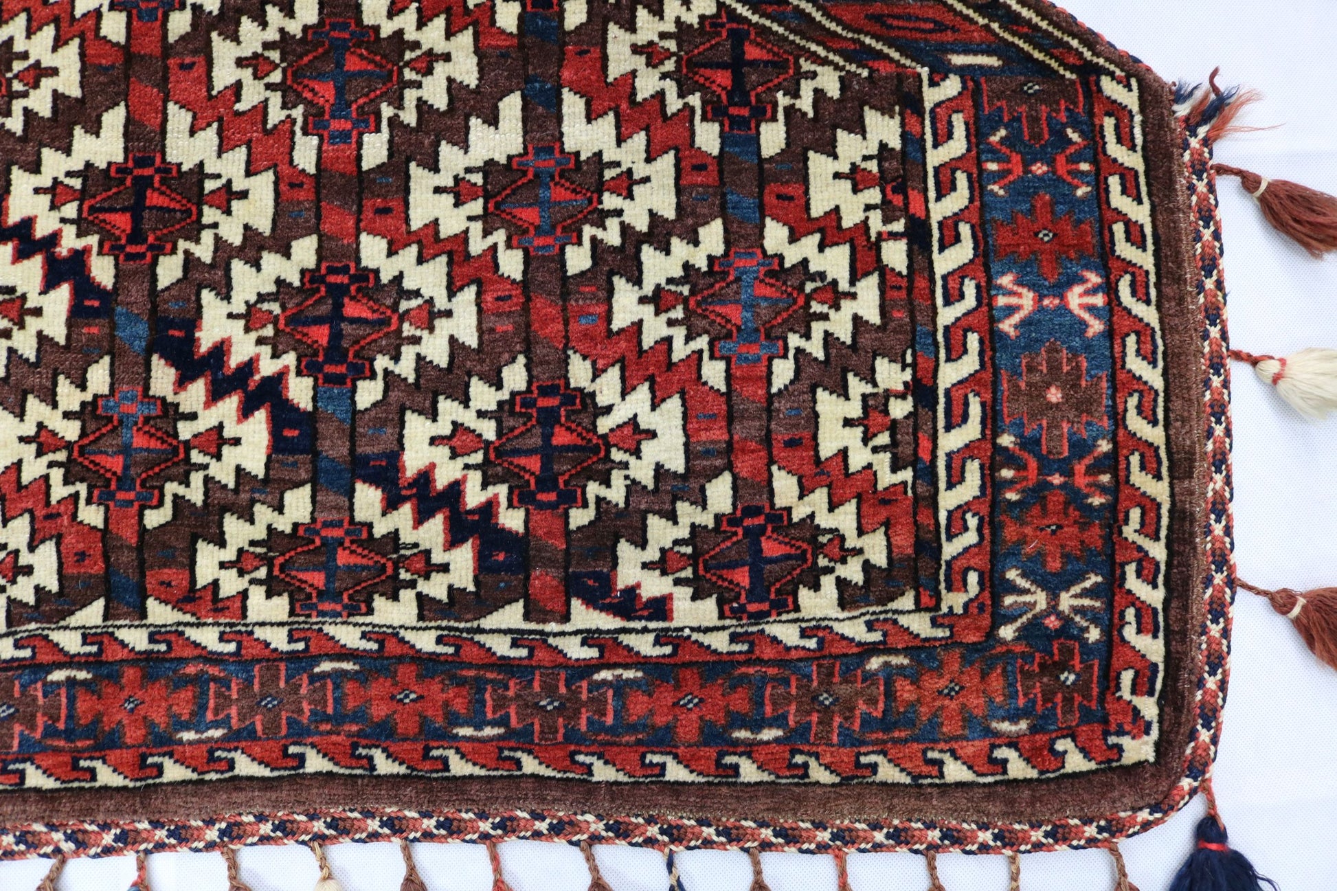 Antique Turkoman Yomut Asmalyk - Hakiemie Rug Gallery