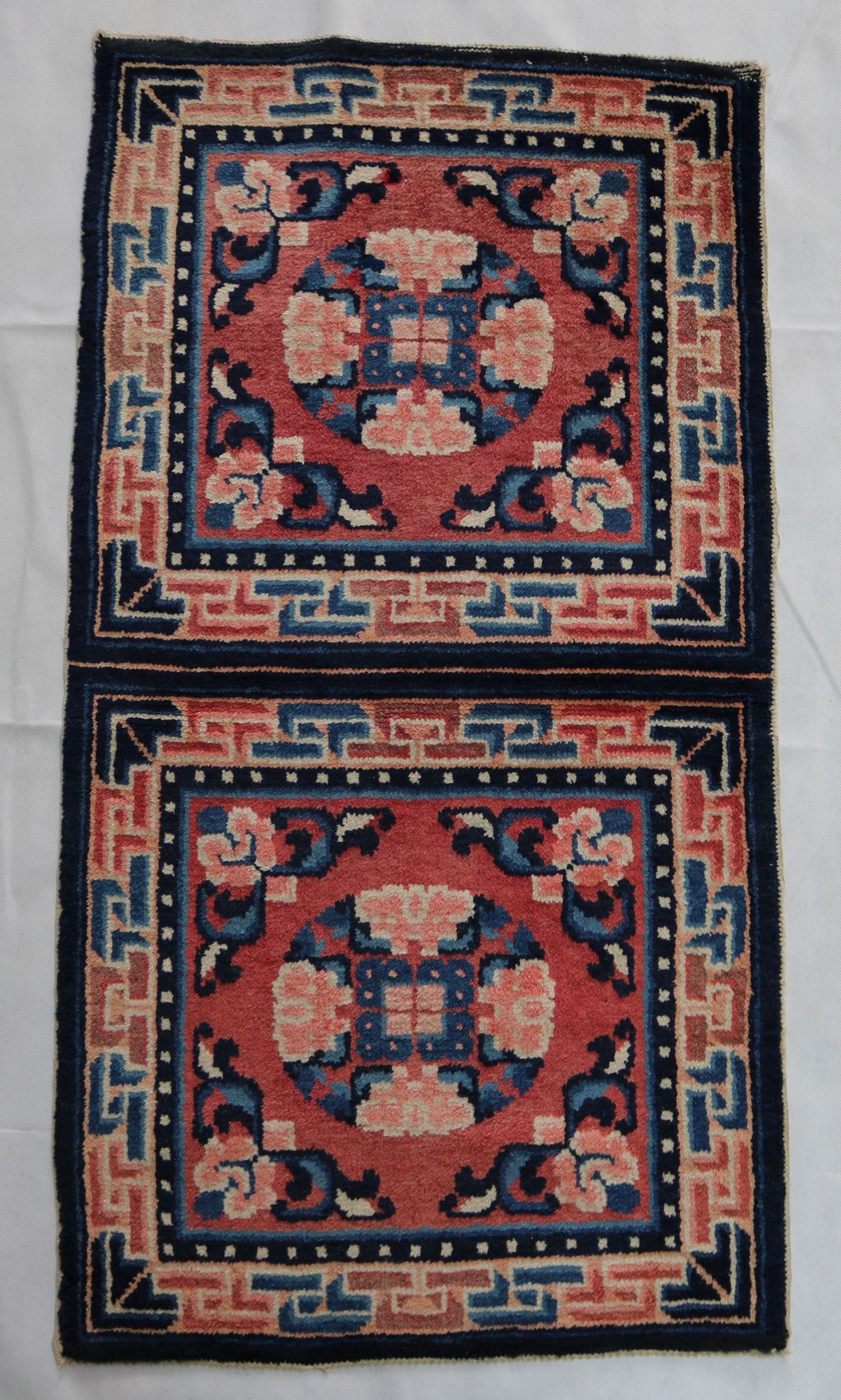 Antique Chinese small rug - Hakiemie Rug Gallery