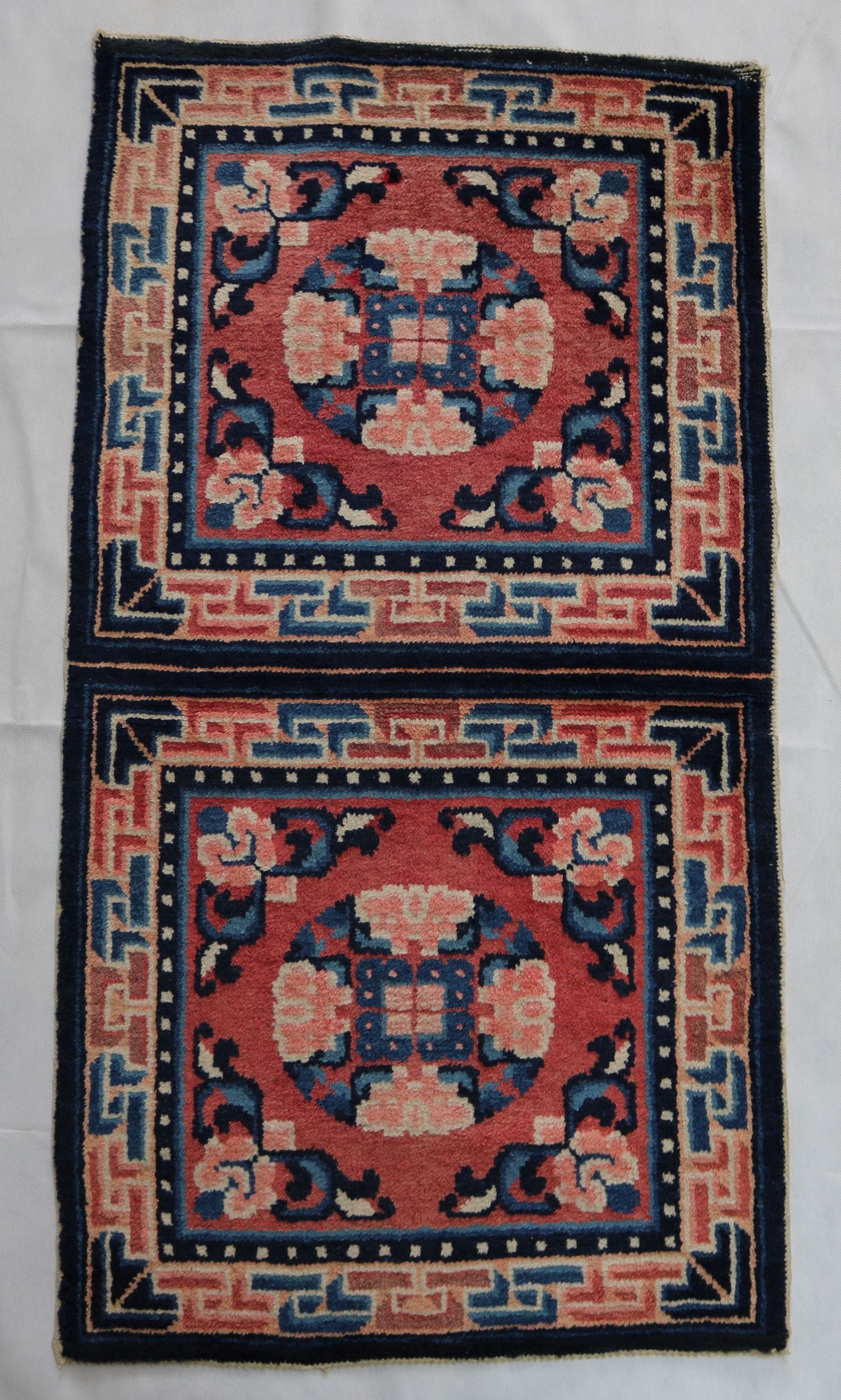 Antique Chinese small rug - Hakiemie Rug Gallery
