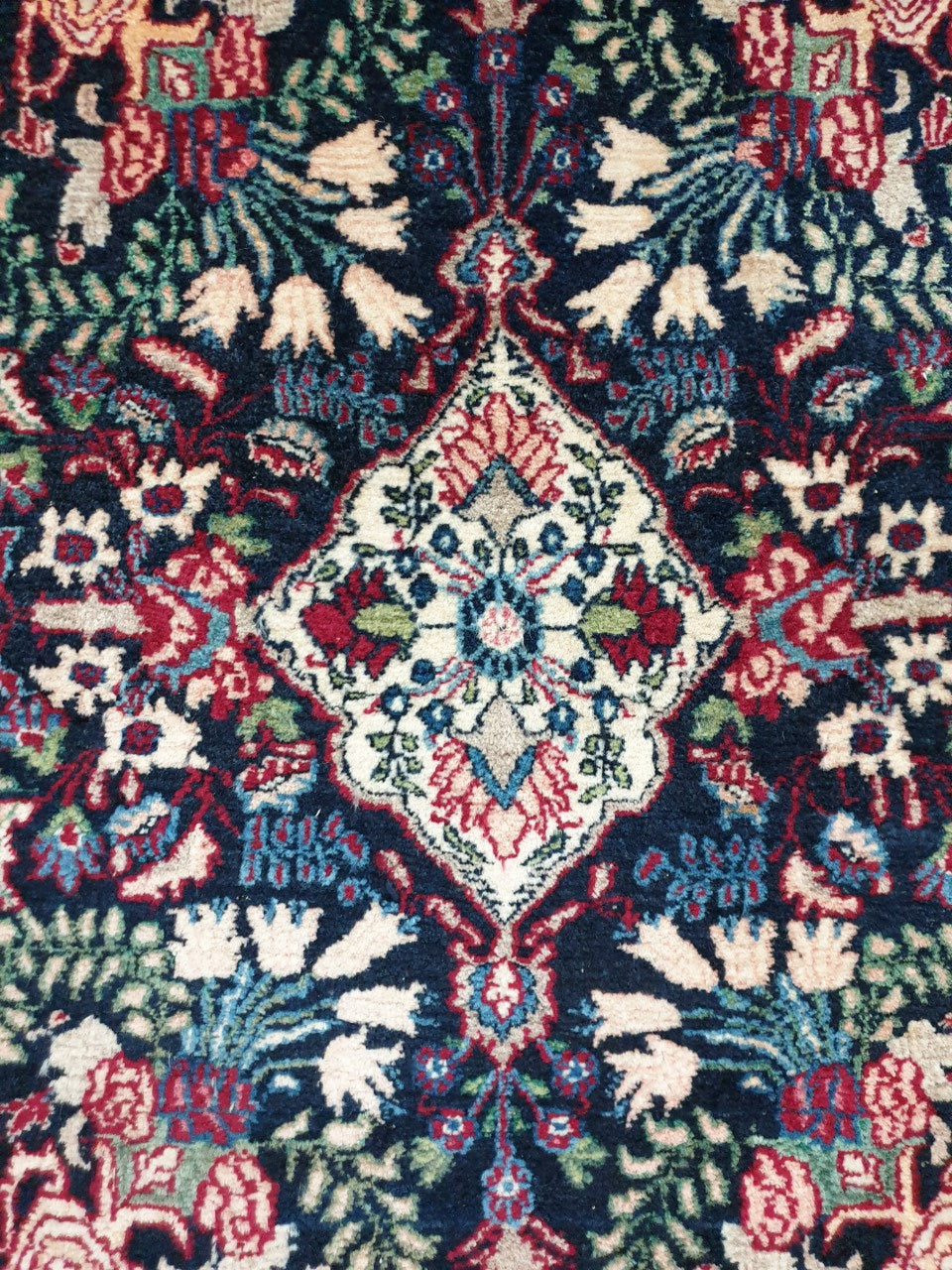 Vintage Persian Kerman rug - Hakiemie Rug Gallery