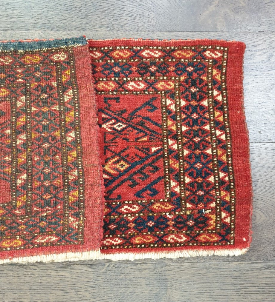 Wonderful old antique Turkmen Ersari Torba - Hakiemie Rug Gallery