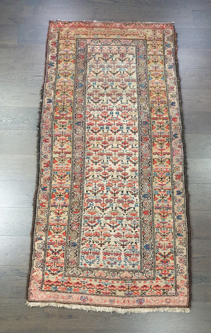Beautiful antique North - West Persian Rug - Hakiemie Rug Gallery
