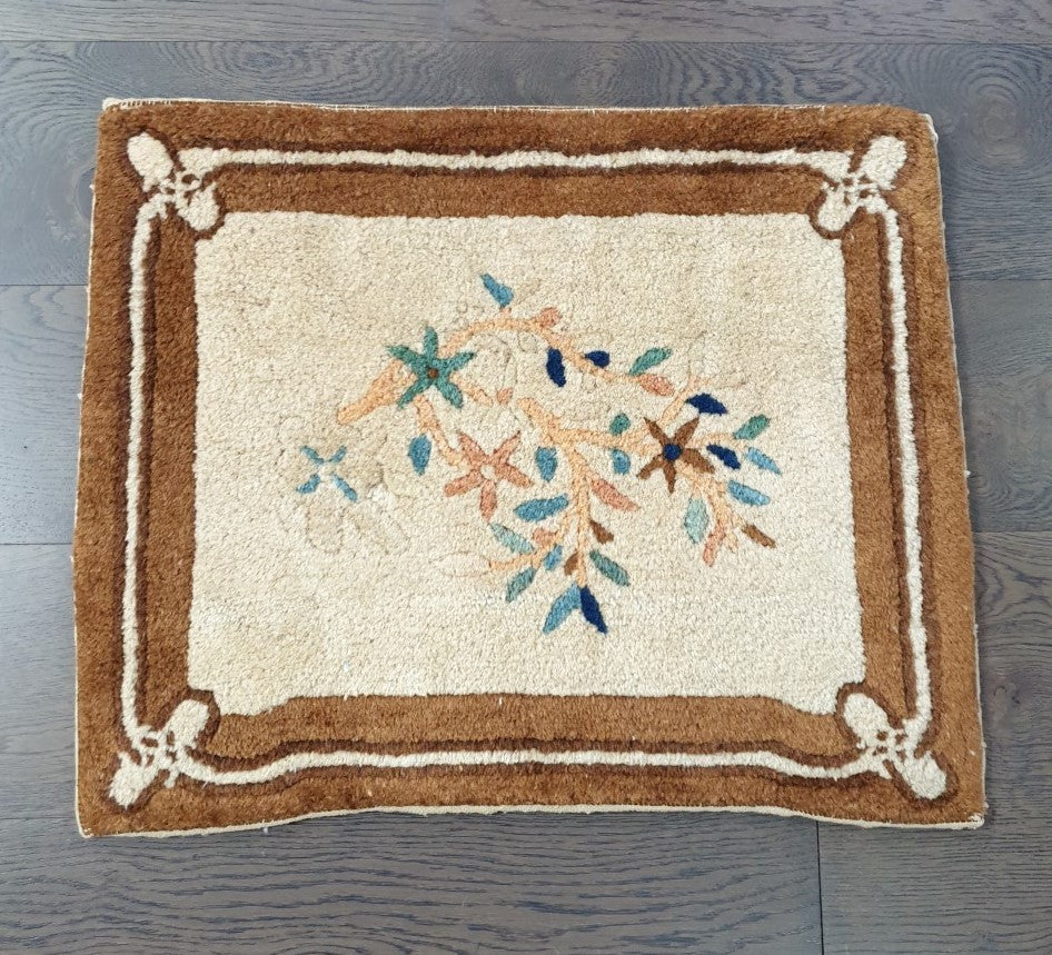 Beautiful Antique Tibetan rug - Hakiemie Rug Gallery