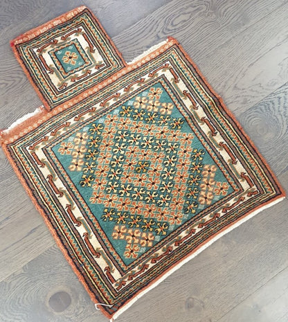 Beautiful Old Antique Handmade Quichan - Hakiemie Rug Gallery