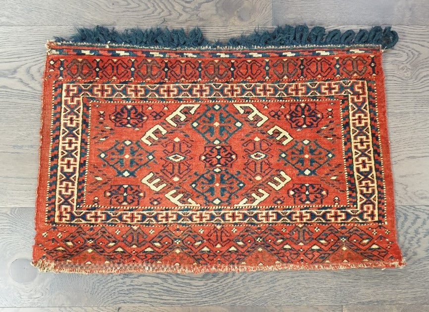Amazing handmade antique Turkmen - Hakiemie Rug Gallery