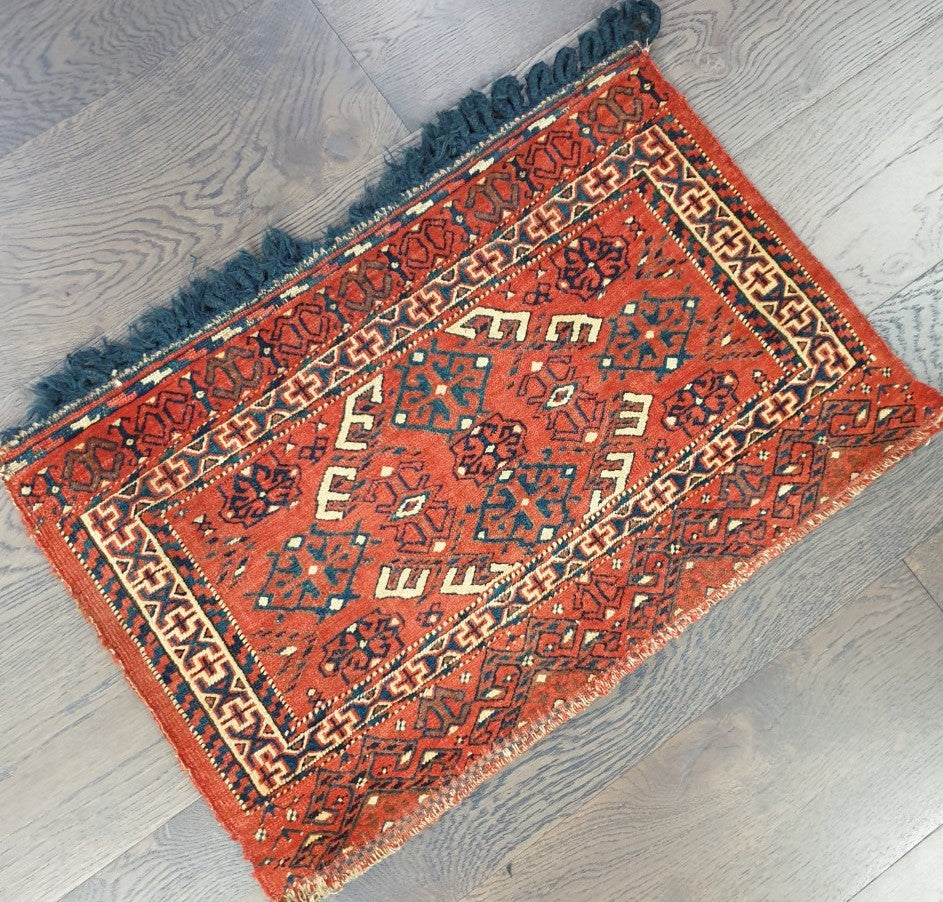 Amazing handmade antique Turkmen - Hakiemie Rug Gallery