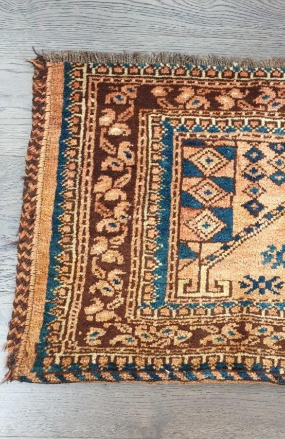 Beautiful old antique Turkmen Ersari - Hakiemie Rug Gallery