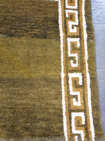 Amazing vintage Handmade Tibetan rug - Hakiemie Rug Gallery