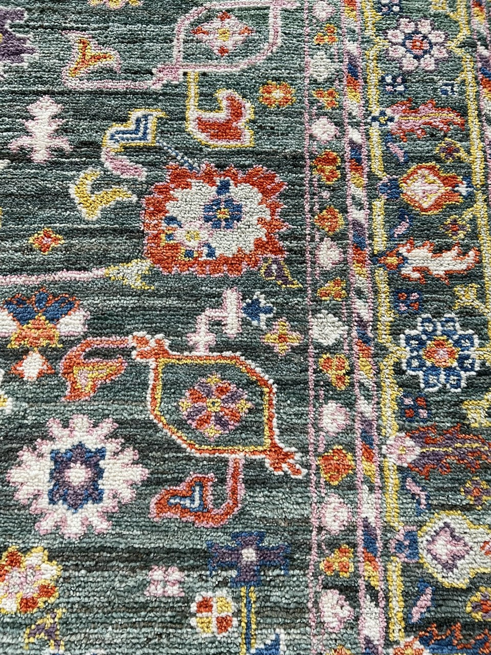 Wonderful new handmade Oushak rug - Hakiemie Rug Gallery