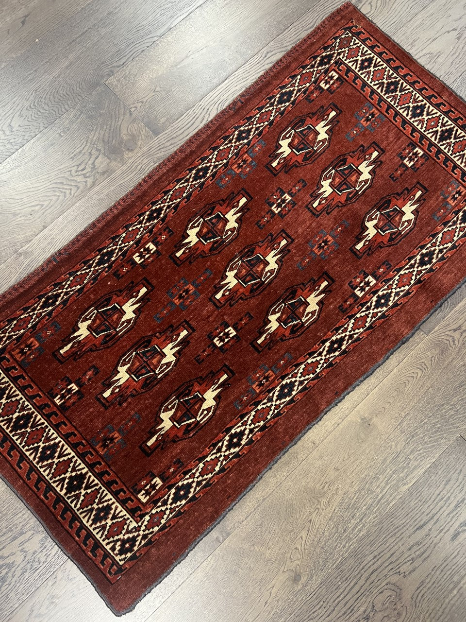 Amazing old antique Turkmen Yomut Chuval - Hakiemie Rug Gallery