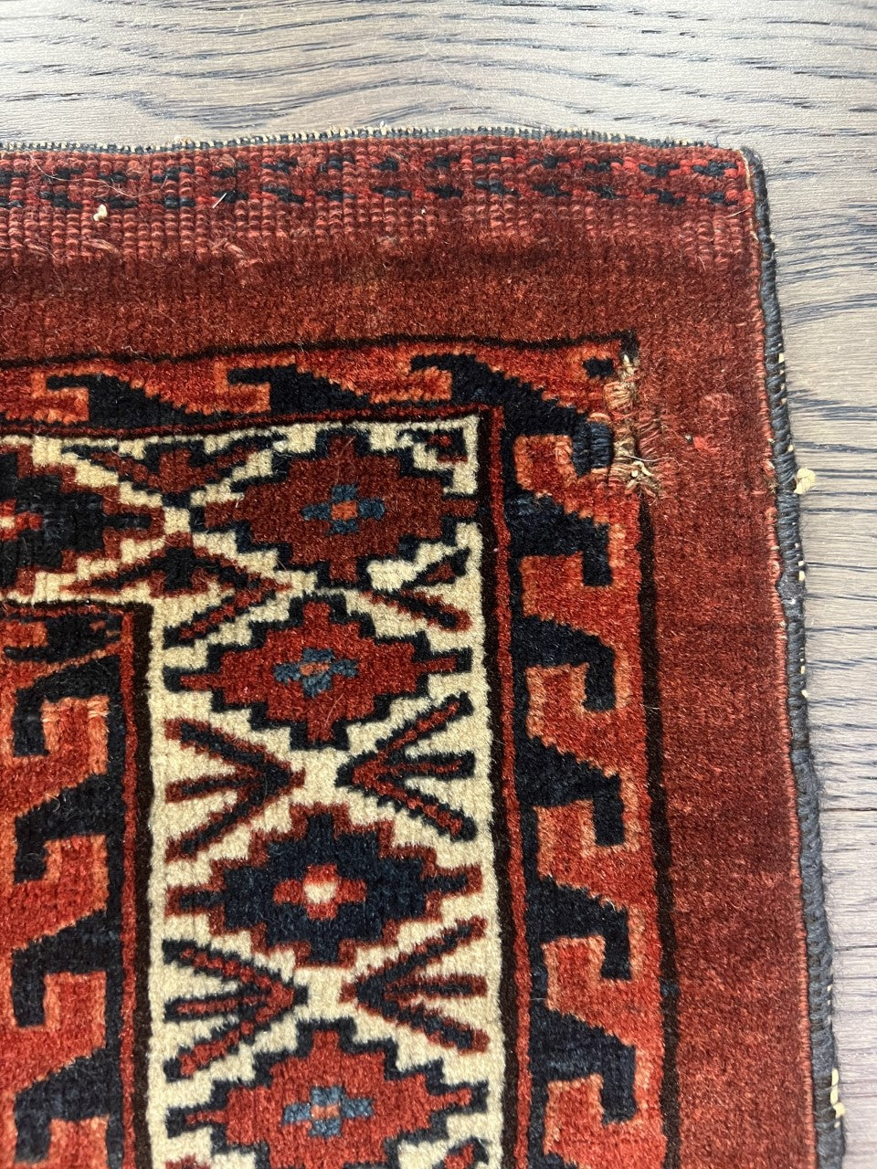 Amazing old antique Turkmen Yomut Chuval - Hakiemie Rug Gallery