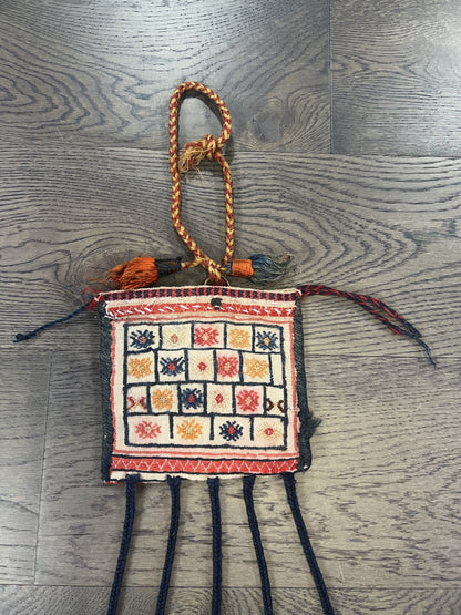 Stunning Old Antique Handmade Verneh Shasavan bag - Hakiemie Rug Gallery