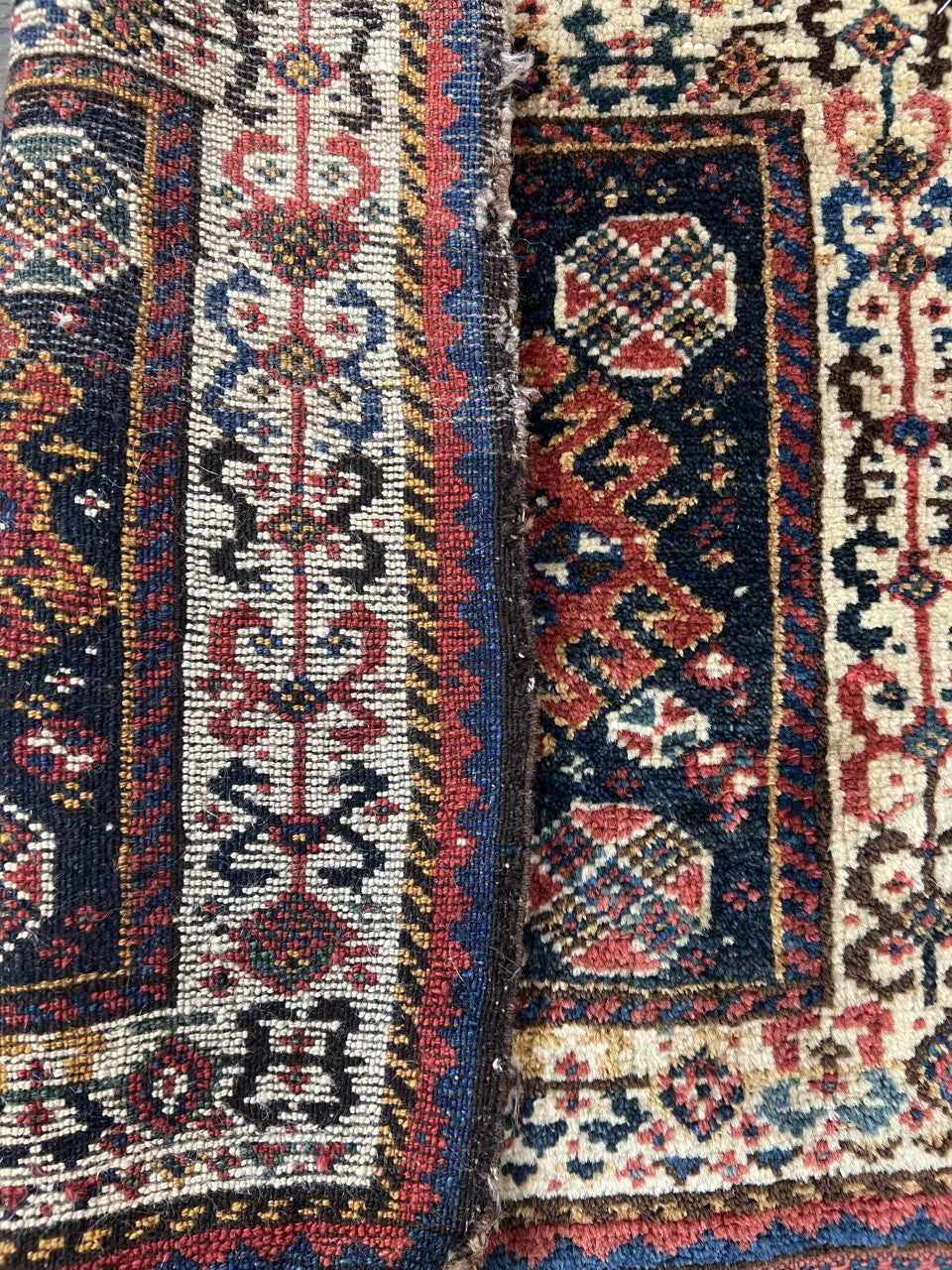 Wonderful Old Antique Qashqai bagface - Hakiemie Rug Gallery