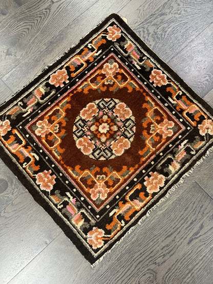 Beautiful Old Antique Chinese mat - Hakiemie Rug Gallery