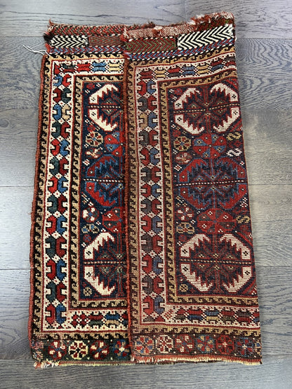 Beautiful antique Khamsar bagface - Hakiemie Rug Gallery