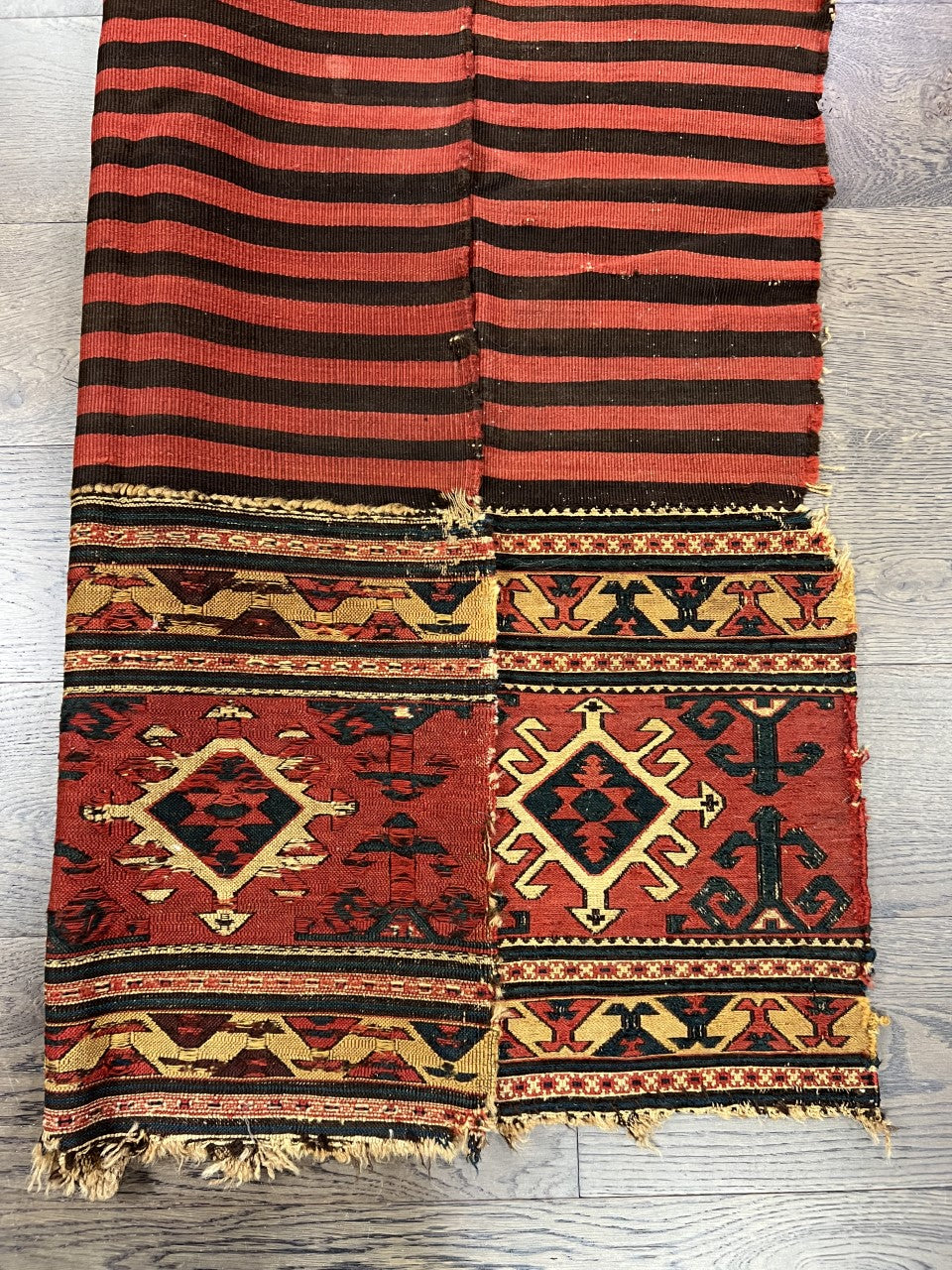 Stunning Shashavan Mafrash - Hakiemie Rug Gallery