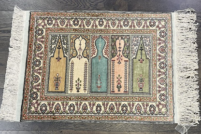 Wonderful vintage Turkish Silk Rug - Hakiemie Rug Gallery