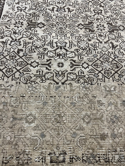 Amazing old Handmade Malayer Rug - Hakiemie Rug Gallery