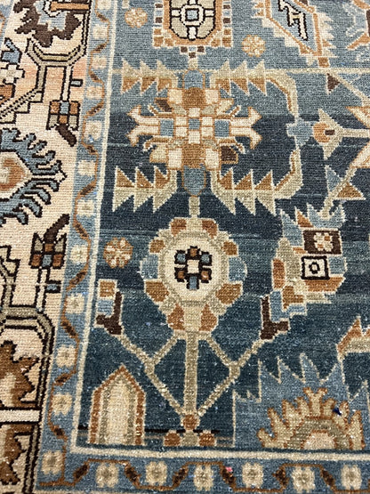 Wonderful vintage Handmade Malayer Rug - Hakiemie Rug Gallery
