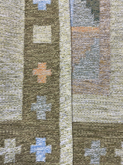 Wonderful Swedish Kilim decorative rug - Hakiemie Rug Gallery