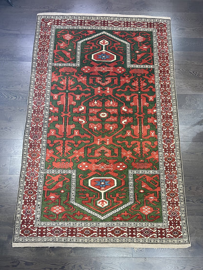 Beautiful vintage Handmade Caucasian Shirwan rug - Hakiemie Rug Gallery
